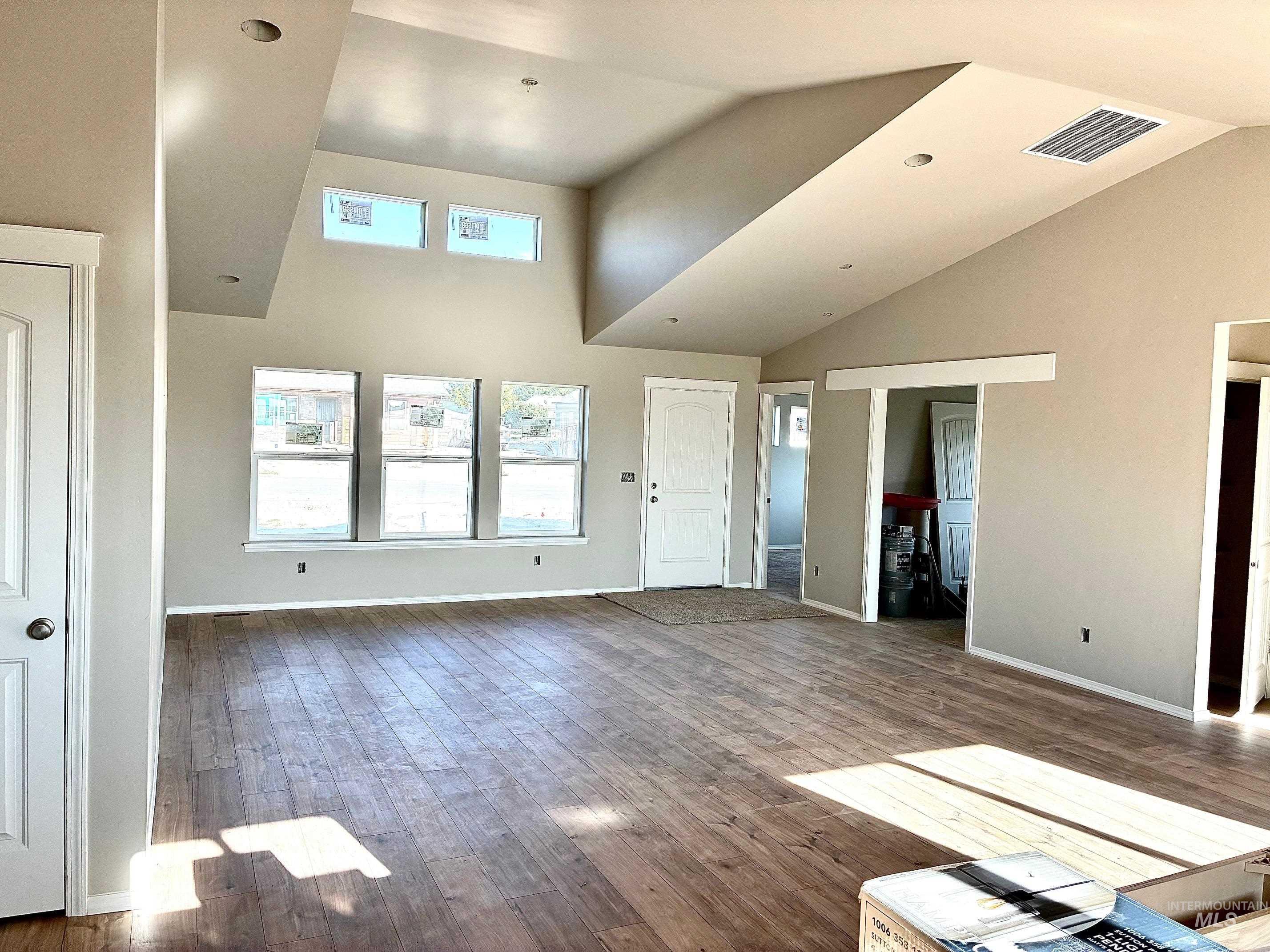 940 Applewood Dr, Buhl, Idaho 83316, 4 Bedrooms, 2 Bathrooms, Residential For Sale, Price $409,500, 98961593