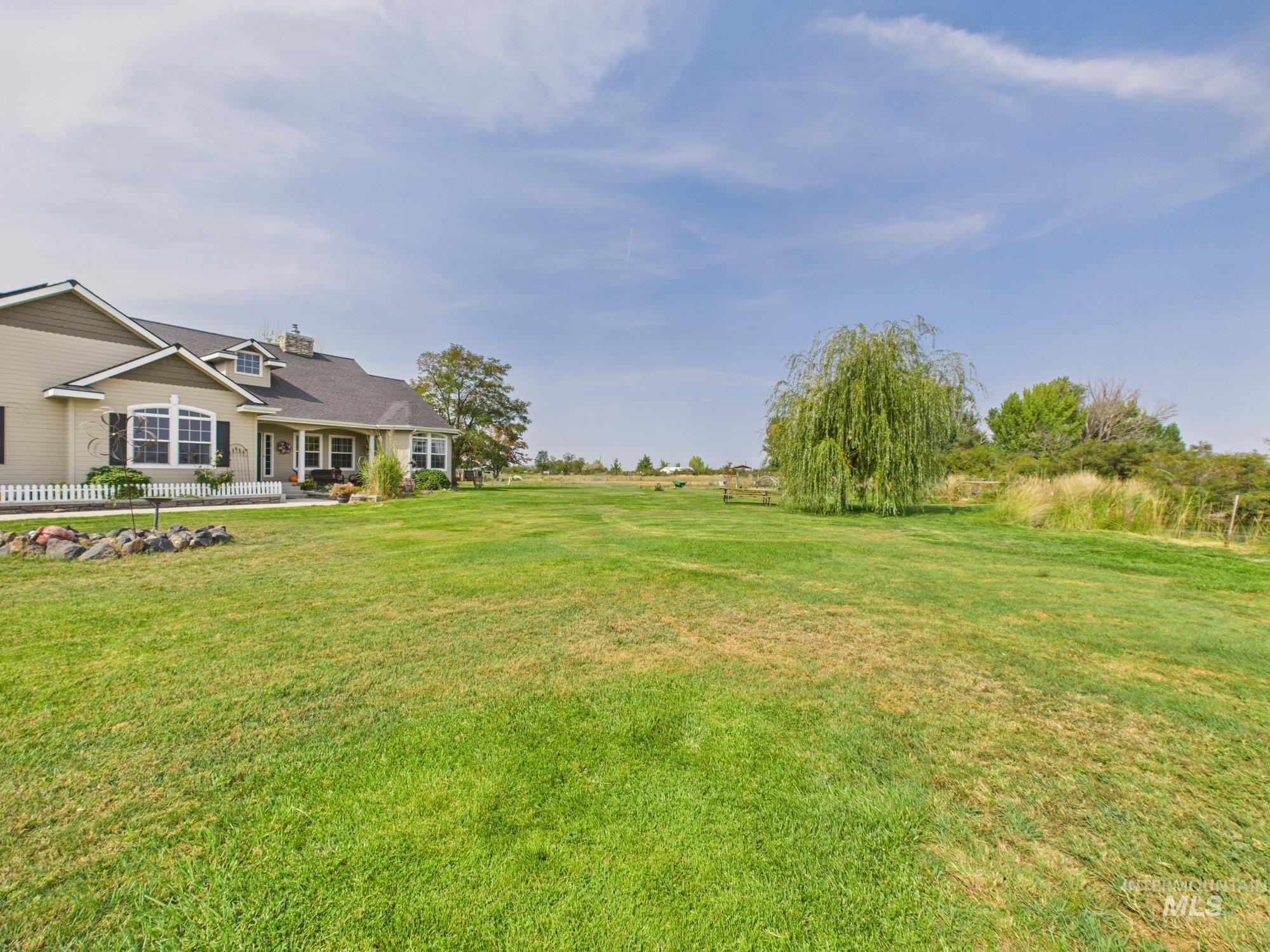 2405 Star Ln, Emmett, Idaho 83617, 3 Bedrooms, 2 Bathrooms, Residential For Sale, Price $1,200,000, 98961601