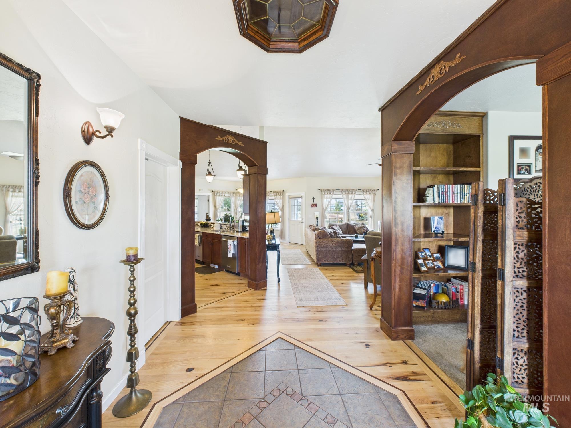 2405 Star Ln, Emmett, Idaho 83617, 3 Bedrooms, 2 Bathrooms, Residential For Sale, Price $1,200,000, 98961601