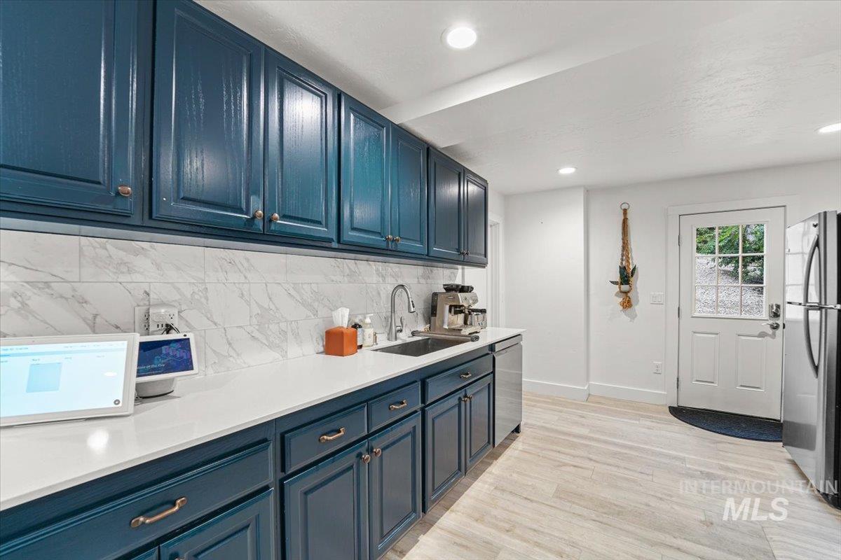 3200 N Mountain View Dr, Boise, Idaho 83704-4635, 5 Bedrooms, 5 Bathrooms, Residential For Sale, Price $2,250,000, 98961608
