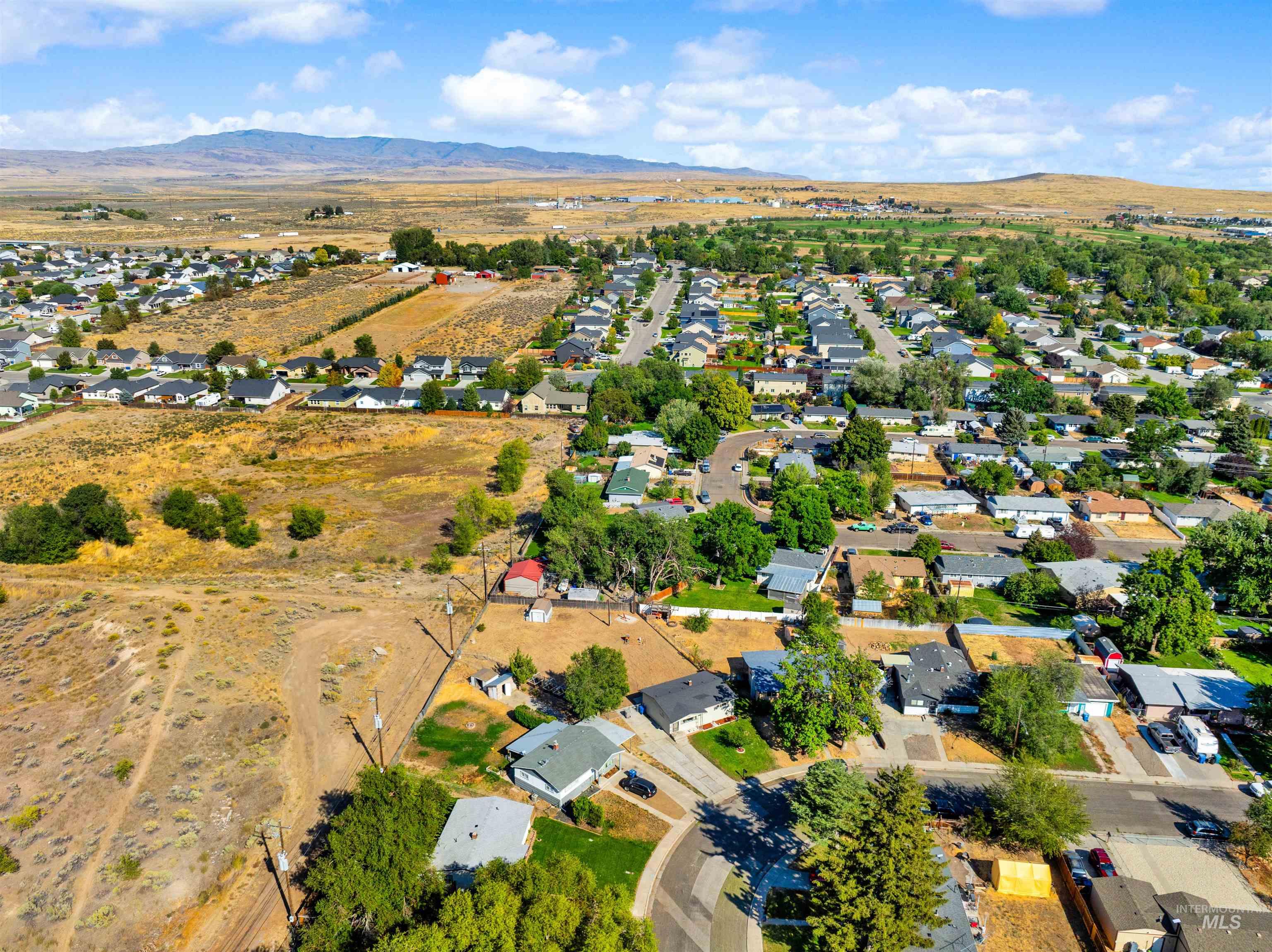 220 Baker Drive, Mountain Home, Idaho 83647, 4 Bedrooms, 1 Bathroom, Residential For Sale, Price $269,900, 98961618