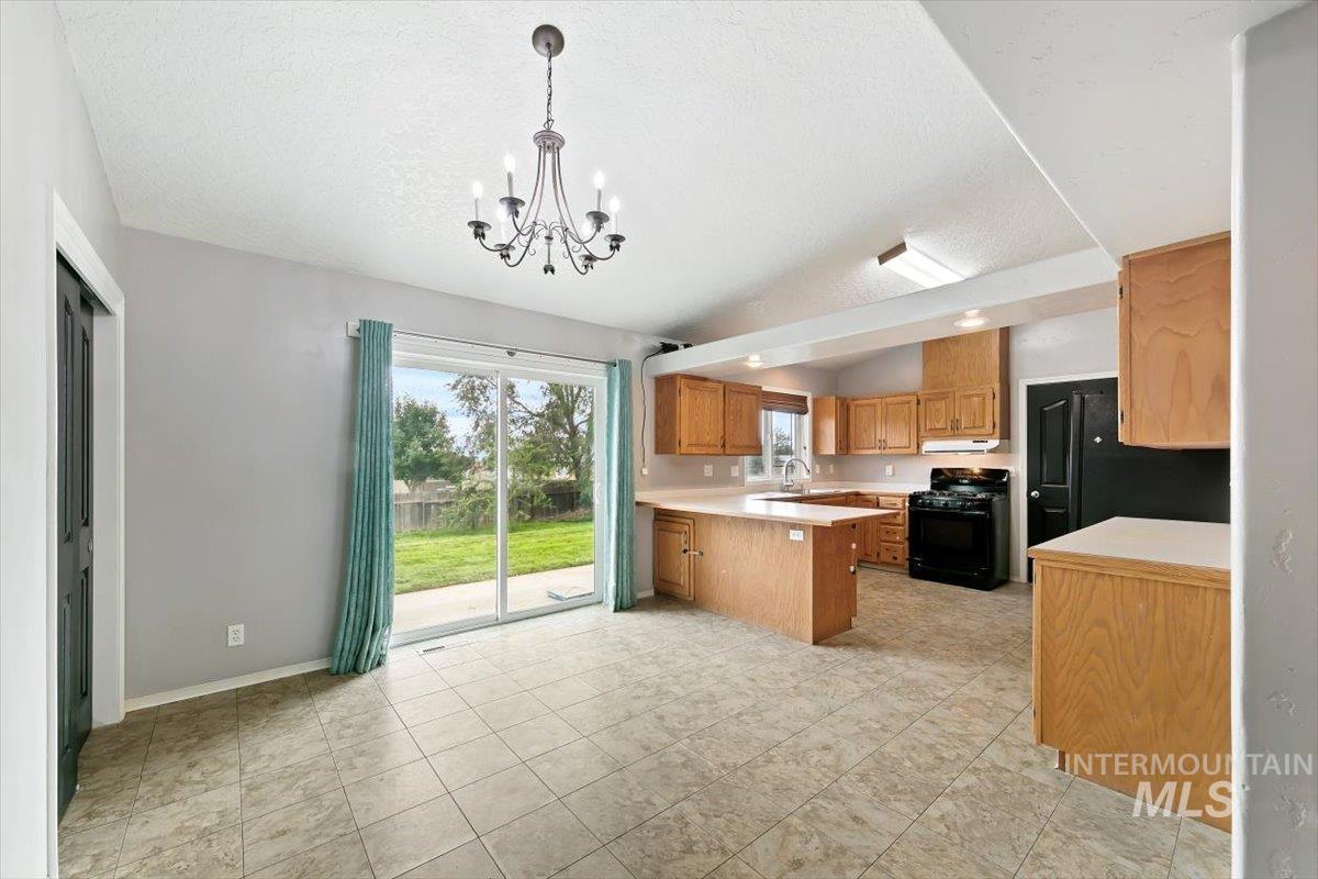 20574 Brown St., Greenleaf, Idaho 83626, 3 Bedrooms, 2 Bathrooms, Residential For Sale, Price $349,000, 98961634