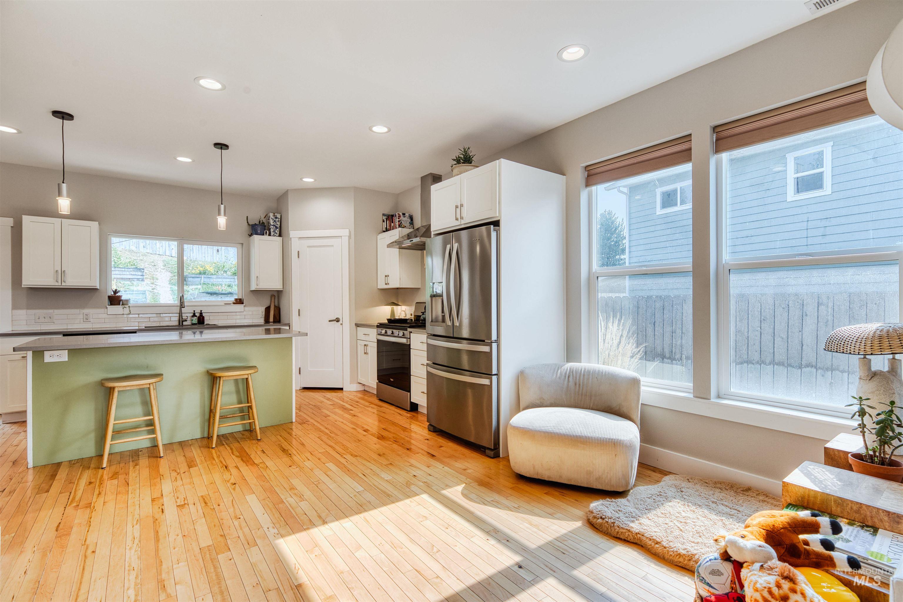 1645 E Third St, Moscow, Idaho 83843-3774, 4 Bedrooms, 2.5 Bathrooms, Residential For Sale, Price $460,000, 98961655