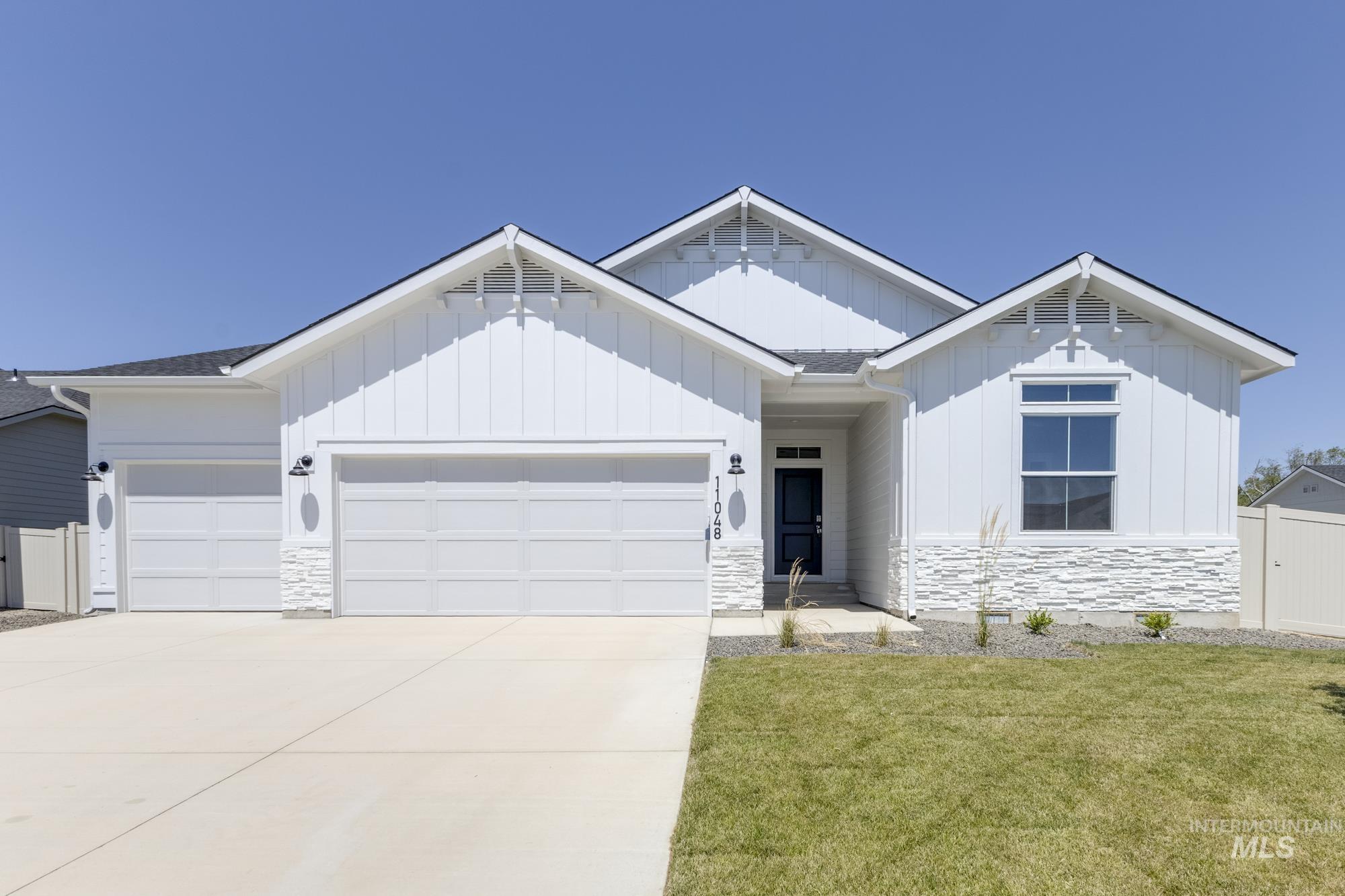 16821 Carlin Ave, Caldwell, Idaho 83607, 4 Bedrooms, 2 Bathrooms, Residential For Sale, Price $464,990, 98961676