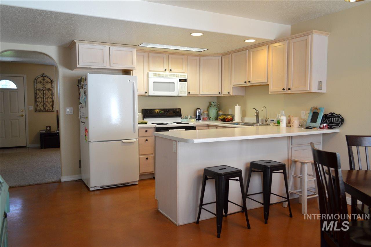 1935 Hampton Way, Twin Falls, Idaho 83301, 3 Bedrooms, 1.5 Bathrooms, Residential For Sale, Price $285,000, 98961678