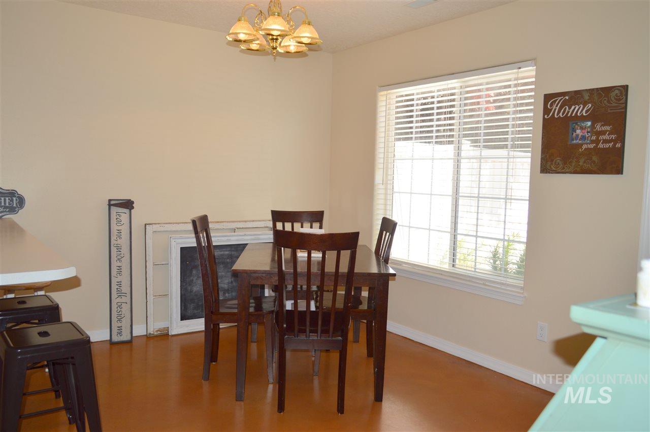 1935 Hampton Way, Twin Falls, Idaho 83301, 3 Bedrooms, 1.5 Bathrooms, Residential For Sale, Price $285,000, 98961678