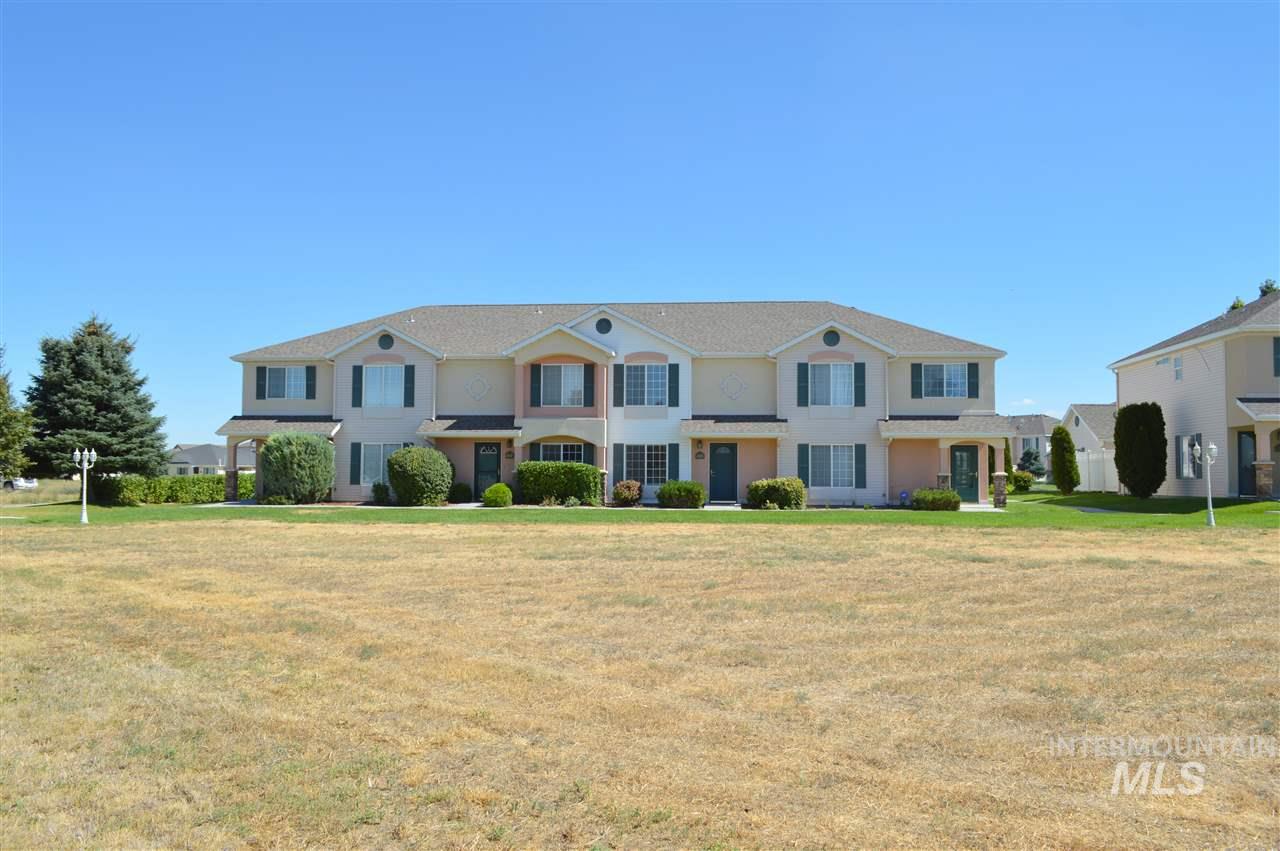 1935 Hampton Way, Twin Falls, Idaho 83301, 3 Bedrooms, 1.5 Bathrooms, Residential For Sale, Price $285,000, 98961678