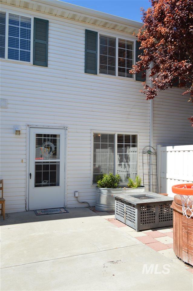 1935 Hampton Way, Twin Falls, Idaho 83301, 3 Bedrooms, 1.5 Bathrooms, Residential For Sale, Price $285,000, 98961678