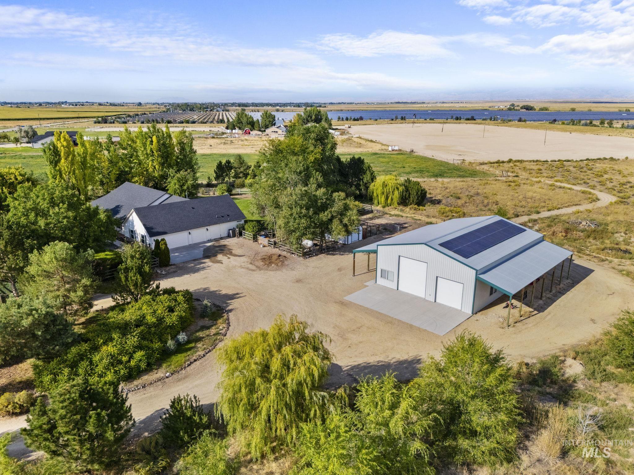 18568 S Cloverdale Rd, Kuna, Idaho 83634, 3 Bedrooms, 2.5 Bathrooms, Residential For Sale, Price $1,149,000, 98961709