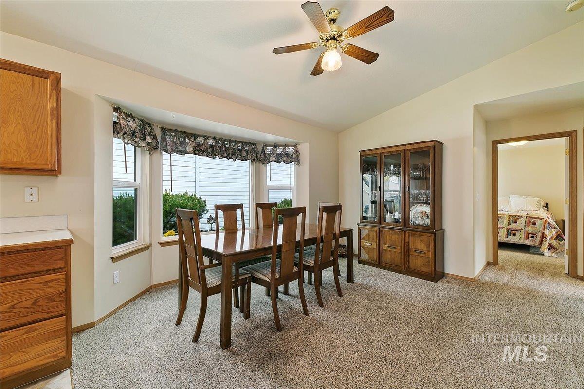 716 W Oxford Dr, Nampa, Idaho 83651, 2 Bedrooms, 2 Bathrooms, Residential For Sale, Price $279,000, 98961712