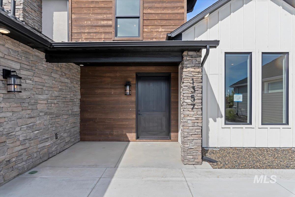 1357 N Truman Ave, Eagle, Idaho 83616, 4 Bedrooms, 3.5 Bathrooms, Residential For Sale, Price $845,000, 98961715