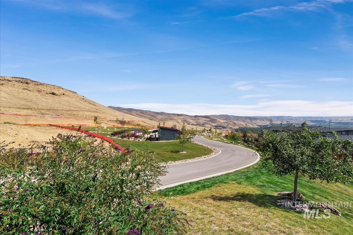 3549 E Planet Dr, Boise, Idaho 83712, 3 Bedrooms, 2.5 Bathrooms, Residential For Sale, Price $1,284,900, 98961720