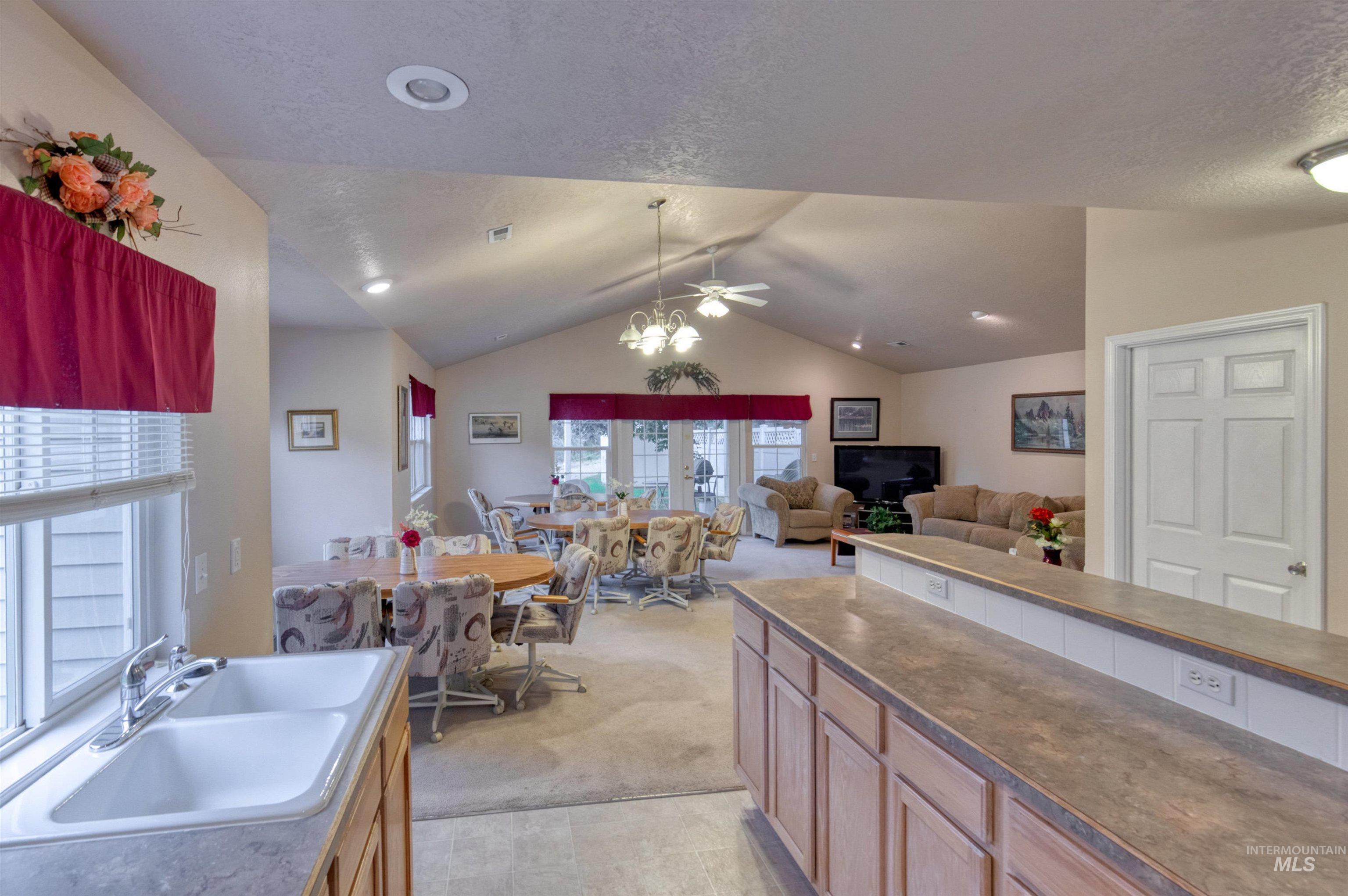 99 E Waterbury Ln, Meridian, Idaho 83646, 2 Bedrooms, 2 Bathrooms, Residential For Sale, Price $310,000, 98961721