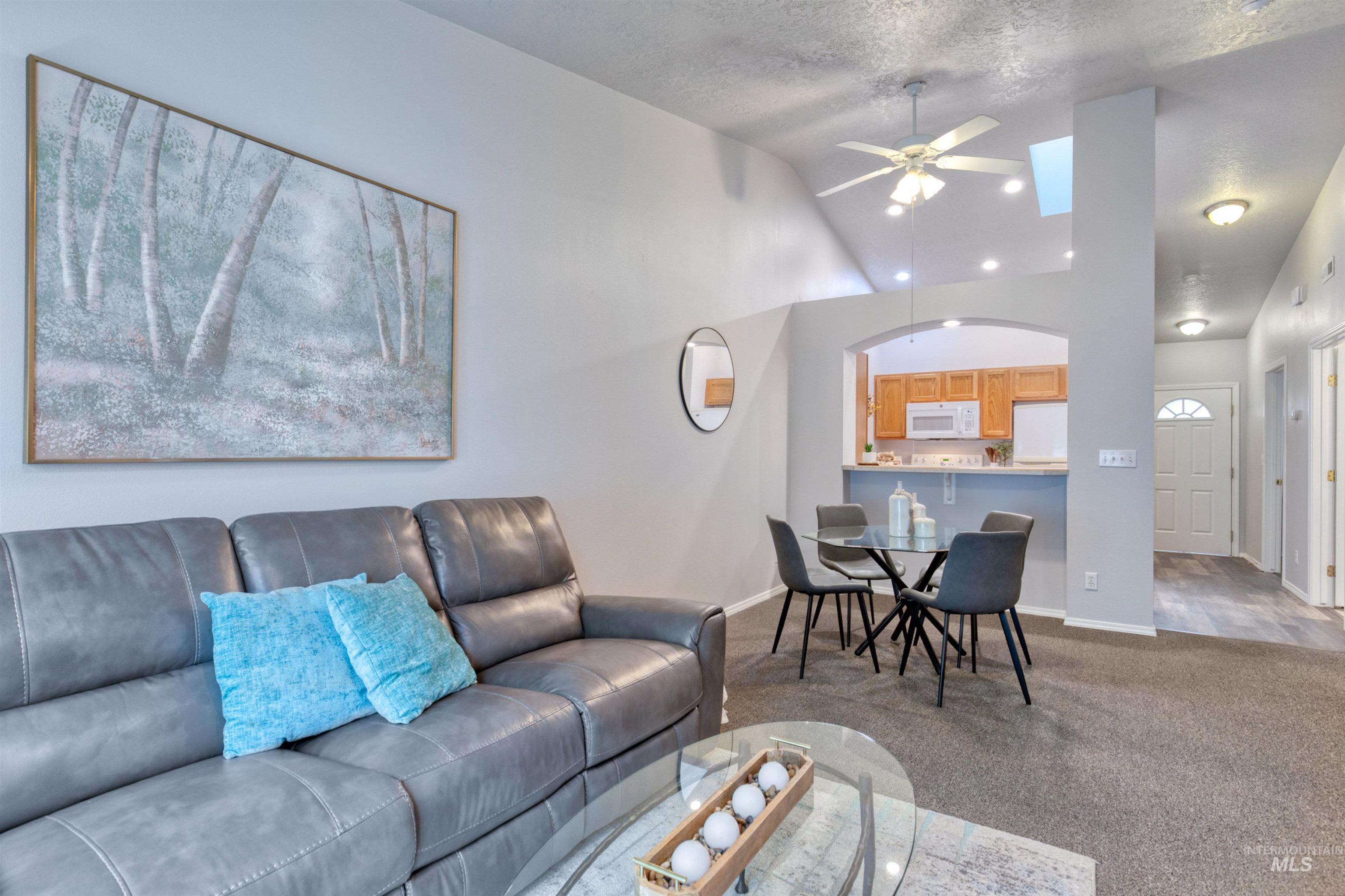99 E Waterbury Ln, Meridian, Idaho 83646, 2 Bedrooms, 2 Bathrooms, Residential For Sale, Price $310,000, 98961721