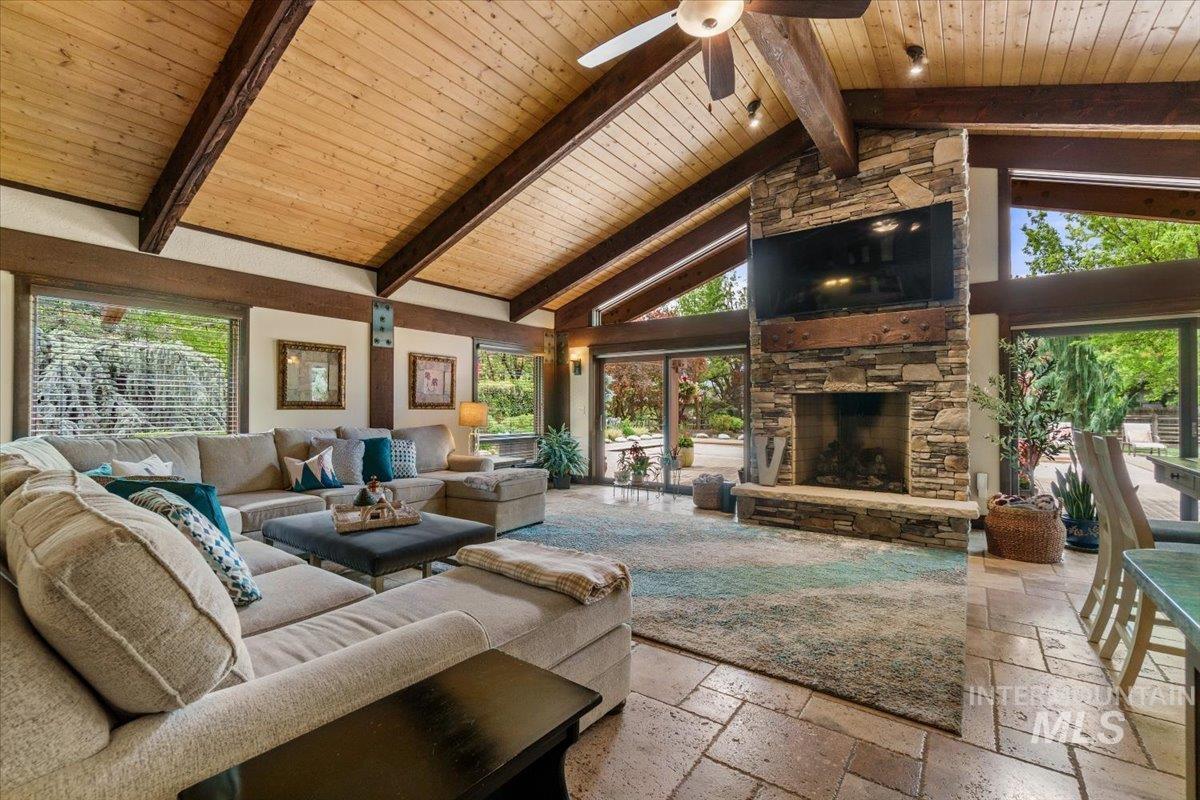 16801 Meadow Ln, Nampa, Idaho 83687, 4 Bedrooms, 3 Bathrooms, Residential For Sale, Price $1,590,000, 98961735