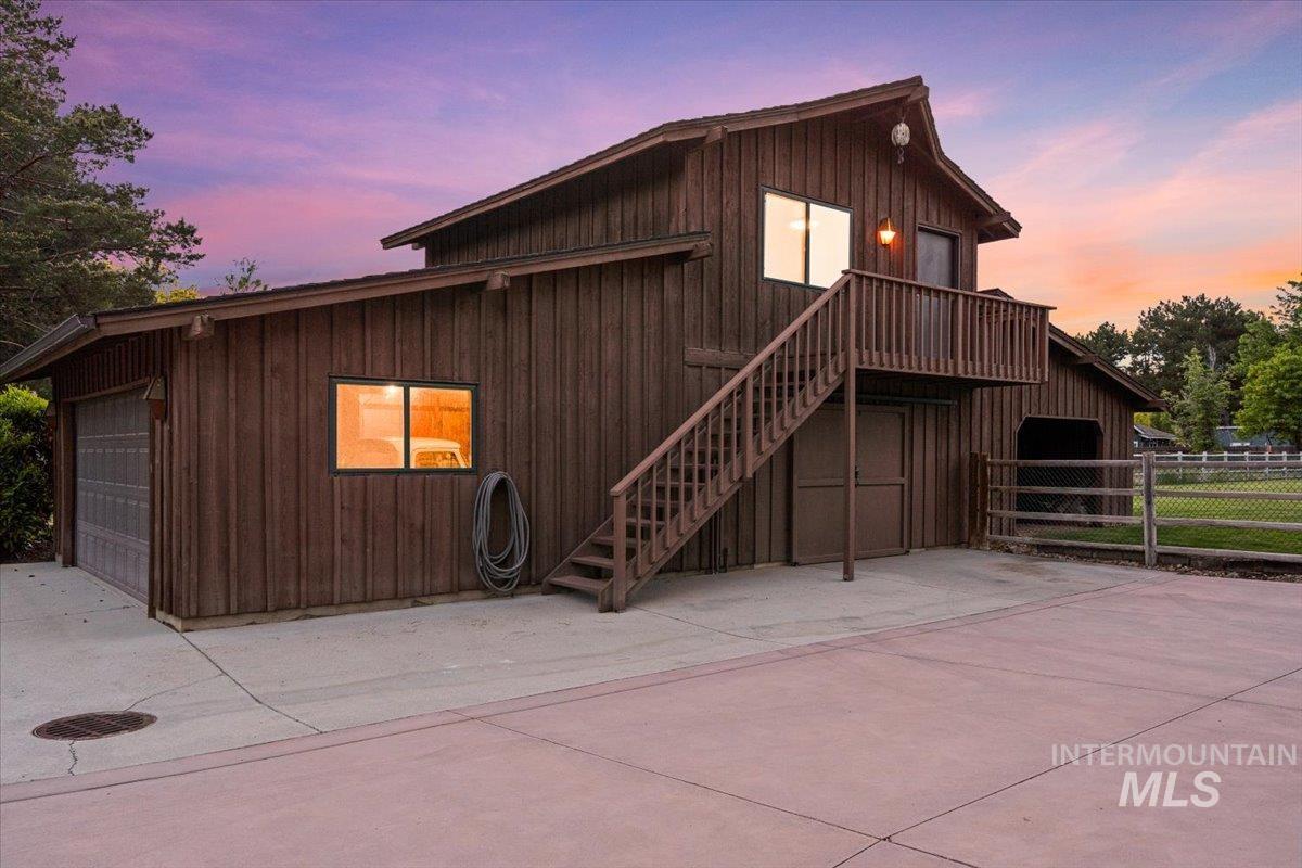 16801 Meadow Ln, Nampa, Idaho 83687, 4 Bedrooms, 3 Bathrooms, Residential For Sale, Price $1,590,000, 98961735