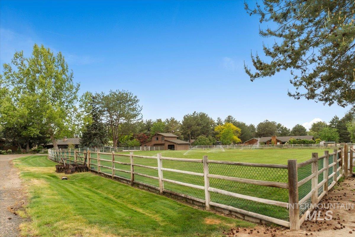 16801 Meadow Ln, Nampa, Idaho 83687, 4 Bedrooms, 3 Bathrooms, Residential For Sale, Price $1,590,000, 98961735