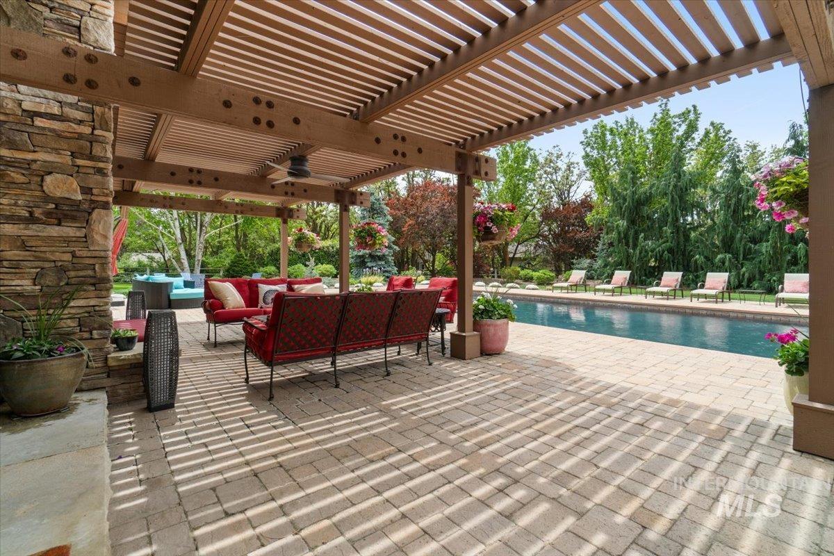 16801 Meadow Ln, Nampa, Idaho 83687, 4 Bedrooms, 3 Bathrooms, Residential For Sale, Price $1,590,000, 98961735