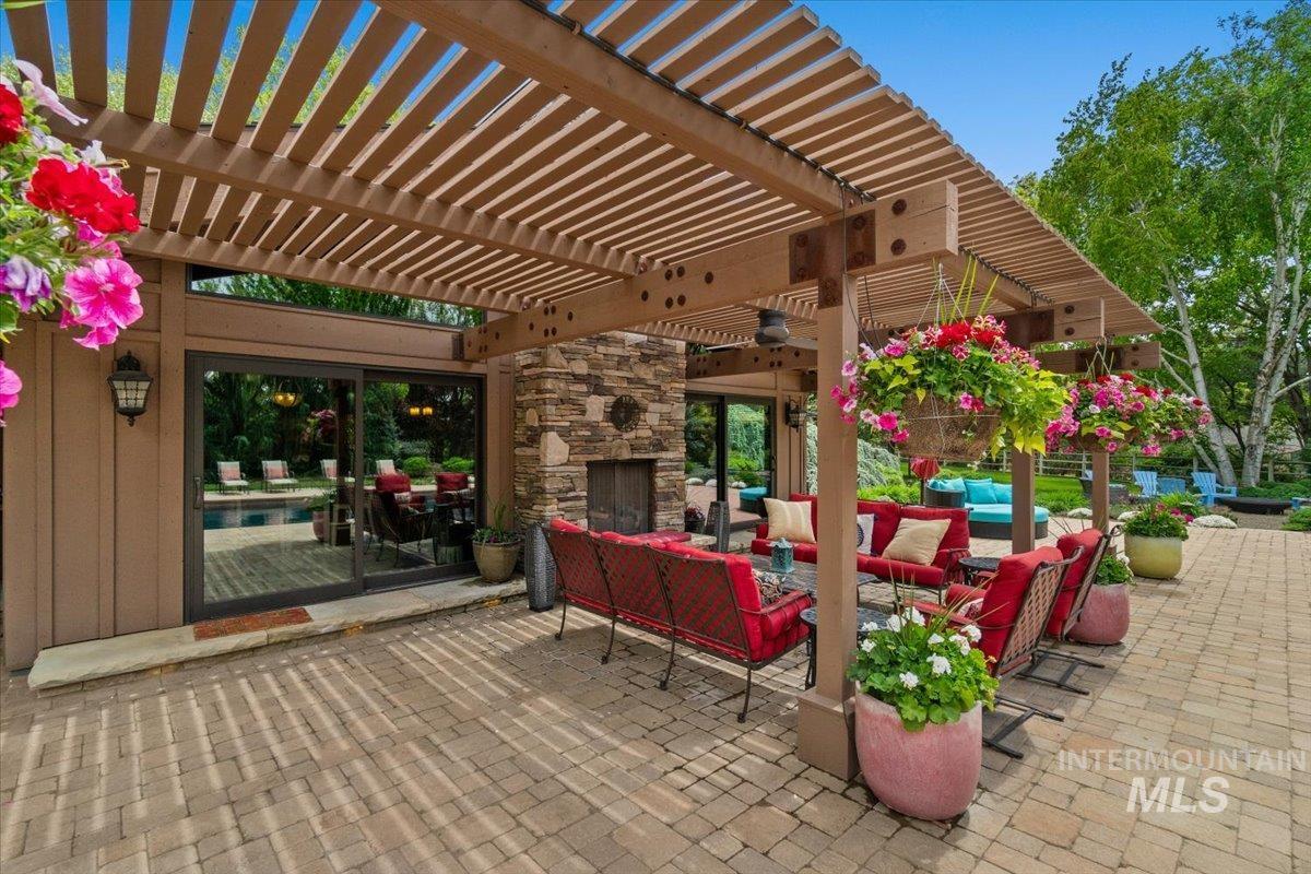 16801 Meadow Ln, Nampa, Idaho 83687, 4 Bedrooms, 3 Bathrooms, Residential For Sale, Price $1,590,000, 98961735