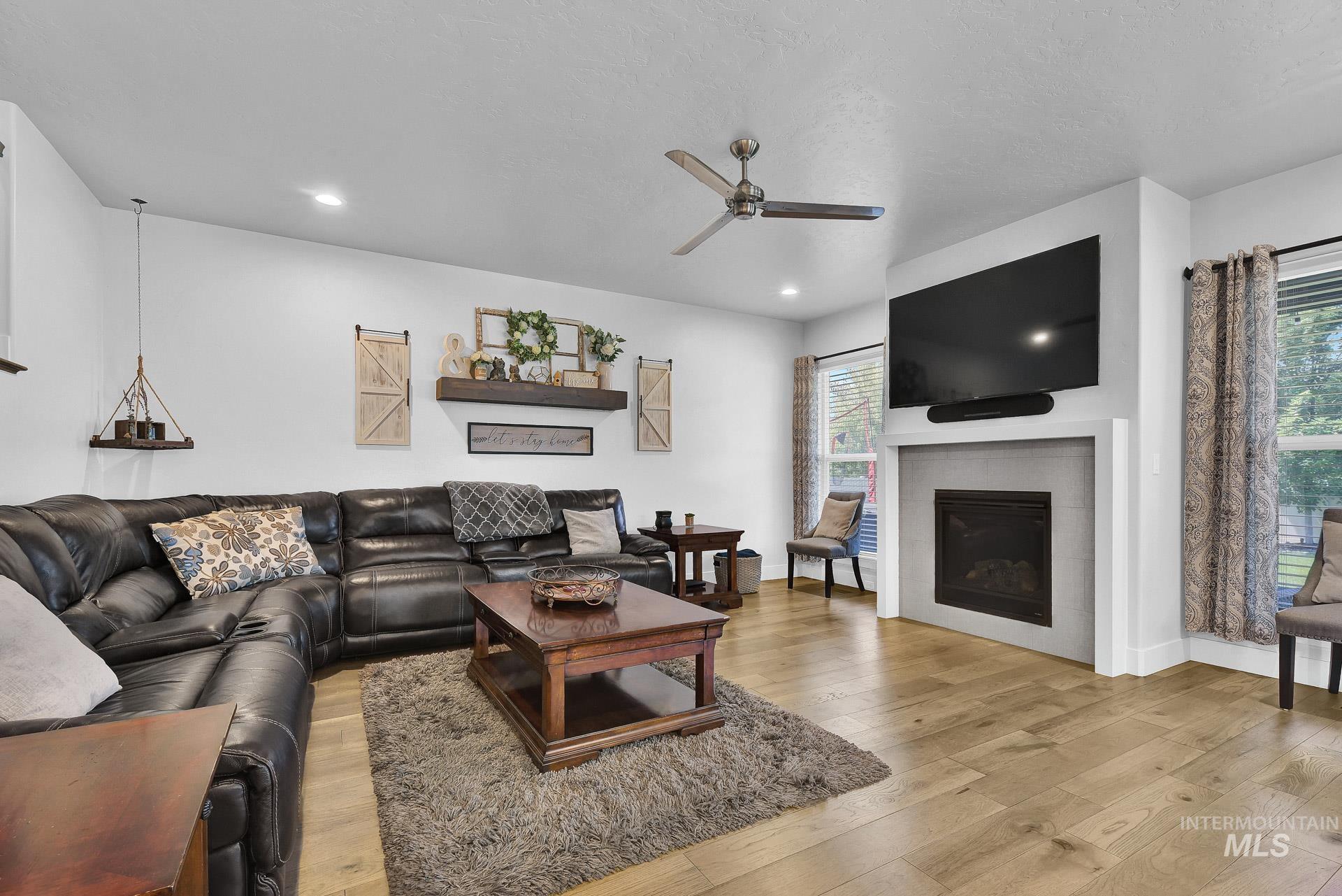 5371 S Montague Way, Meridian, Idaho 83642, 4 Bedrooms, 2.5 Bathrooms, Residential For Sale, Price $799,900, 98961769