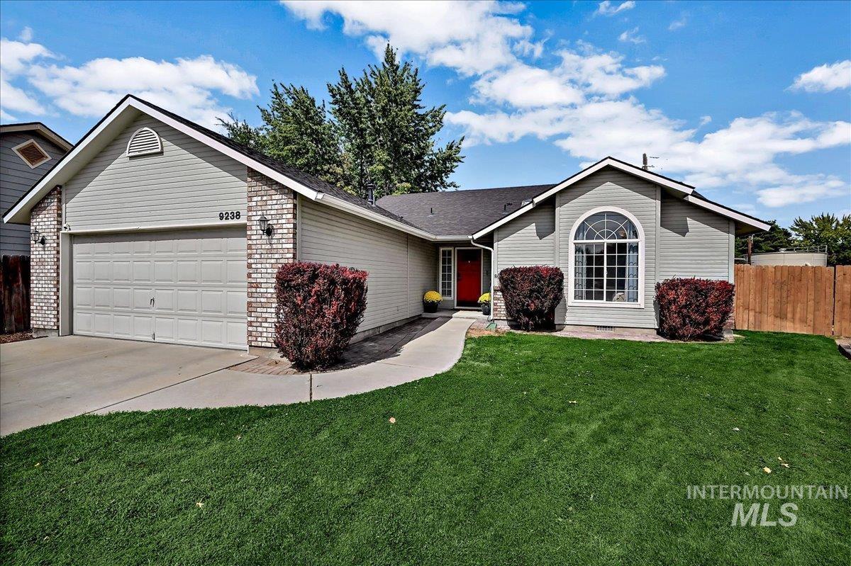 9238 W Chad St, Boise, Idaho 83709, 3 Bedrooms, 2 Bathrooms, Residential For Sale, Price $419,900, 98961790