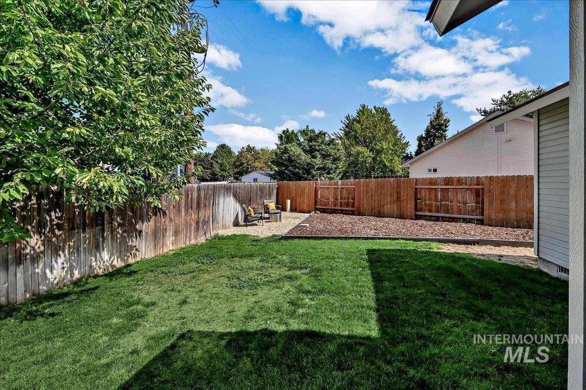 9238 W Chad St, Boise, Idaho 83709, 3 Bedrooms, 2 Bathrooms, Residential For Sale, Price $419,900, 98961790