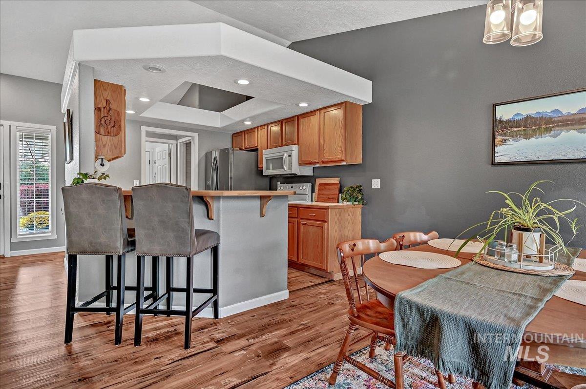 9238 W Chad St, Boise, Idaho 83709, 3 Bedrooms, 2 Bathrooms, Residential For Sale, Price $419,900, 98961790