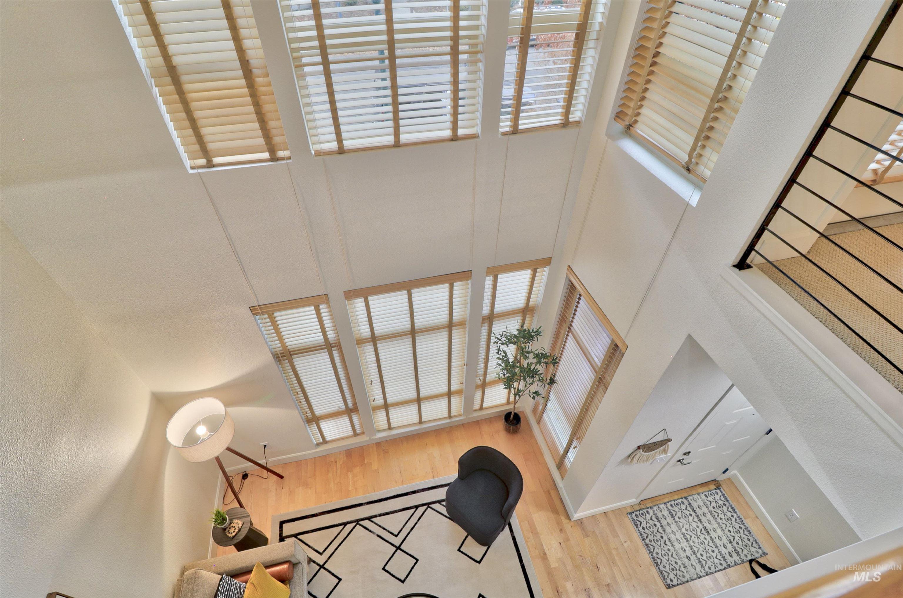412 S 13th Street, Boise, Idaho 83702-5082, 1 Bedroom, 1.5 Bathrooms, Residential For Sale, Price $474,400, 98961823