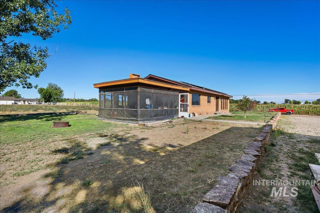26197 Reed Ln, Wilder, Idaho 83676-5705, 2 Bedrooms, 1 Bathroom, Residential For Sale, Price $455,000, 98961828