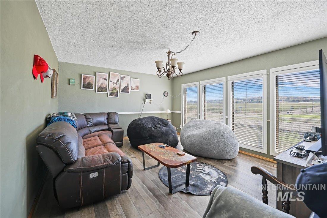 26197 Reed Ln, Wilder, Idaho 83676-5705, 2 Bedrooms, 1 Bathroom, Residential For Sale, Price $455,000, 98961828