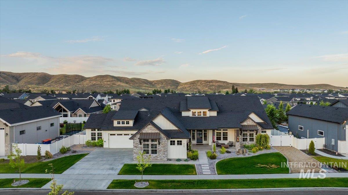 8101 W Mirror Pond Dr, Boise, Idaho 83714, 4 Bedrooms, 3.5 Bathrooms, Residential For Sale, Price $1,379,000, 98961832