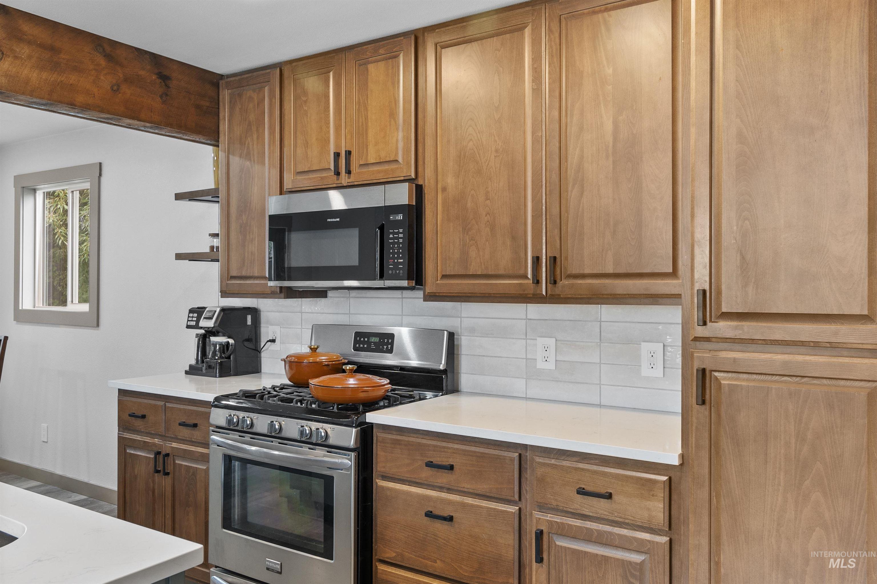 206 Spruce Street, Bovill, Idaho 83806, 2 Bedrooms, 1 Bathroom, Residential For Sale, Price $320,000, 98961834