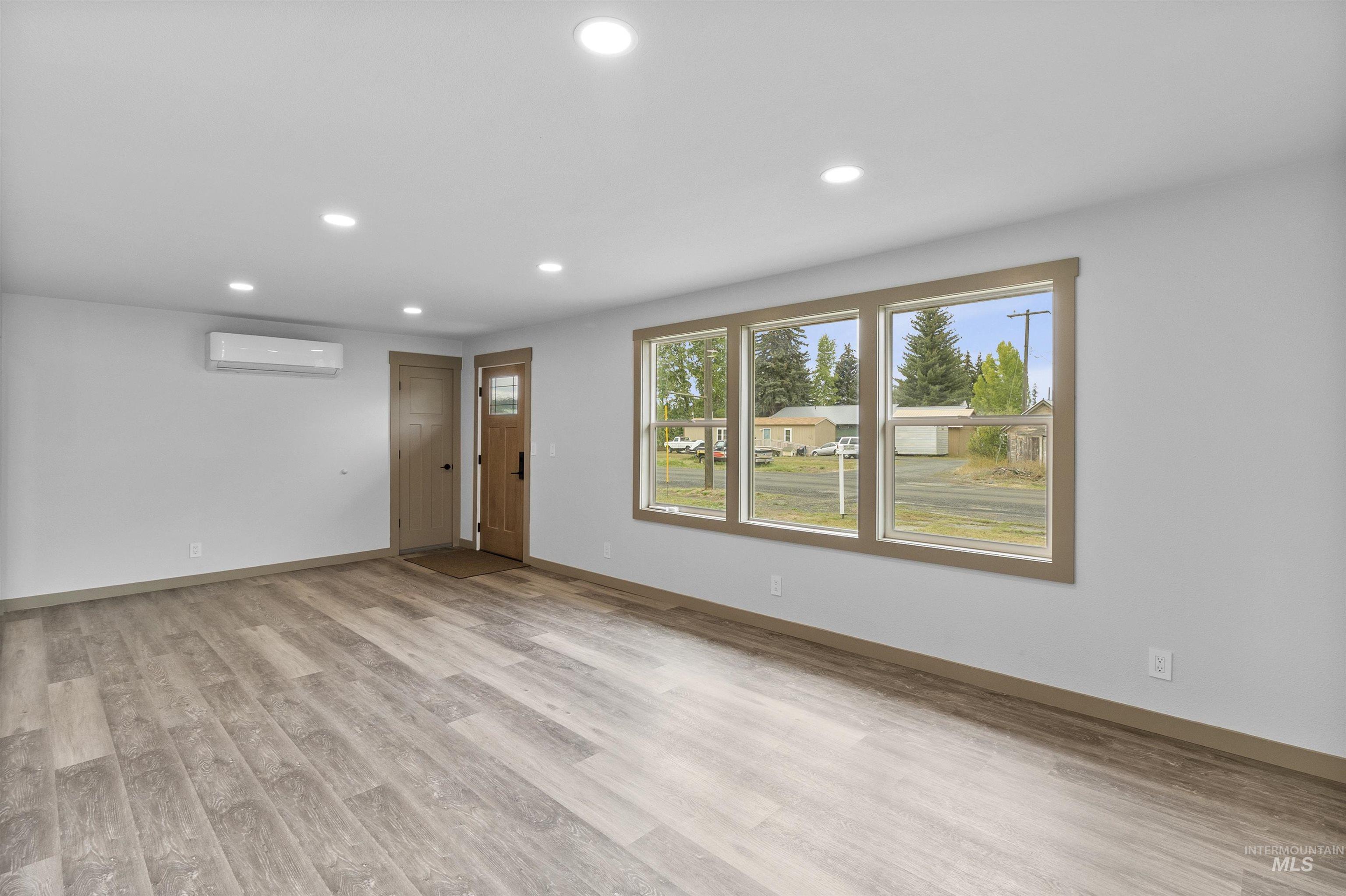 206 Spruce Street, Bovill, Idaho 83806, 2 Bedrooms, 1 Bathroom, Residential For Sale, Price $320,000, 98961834