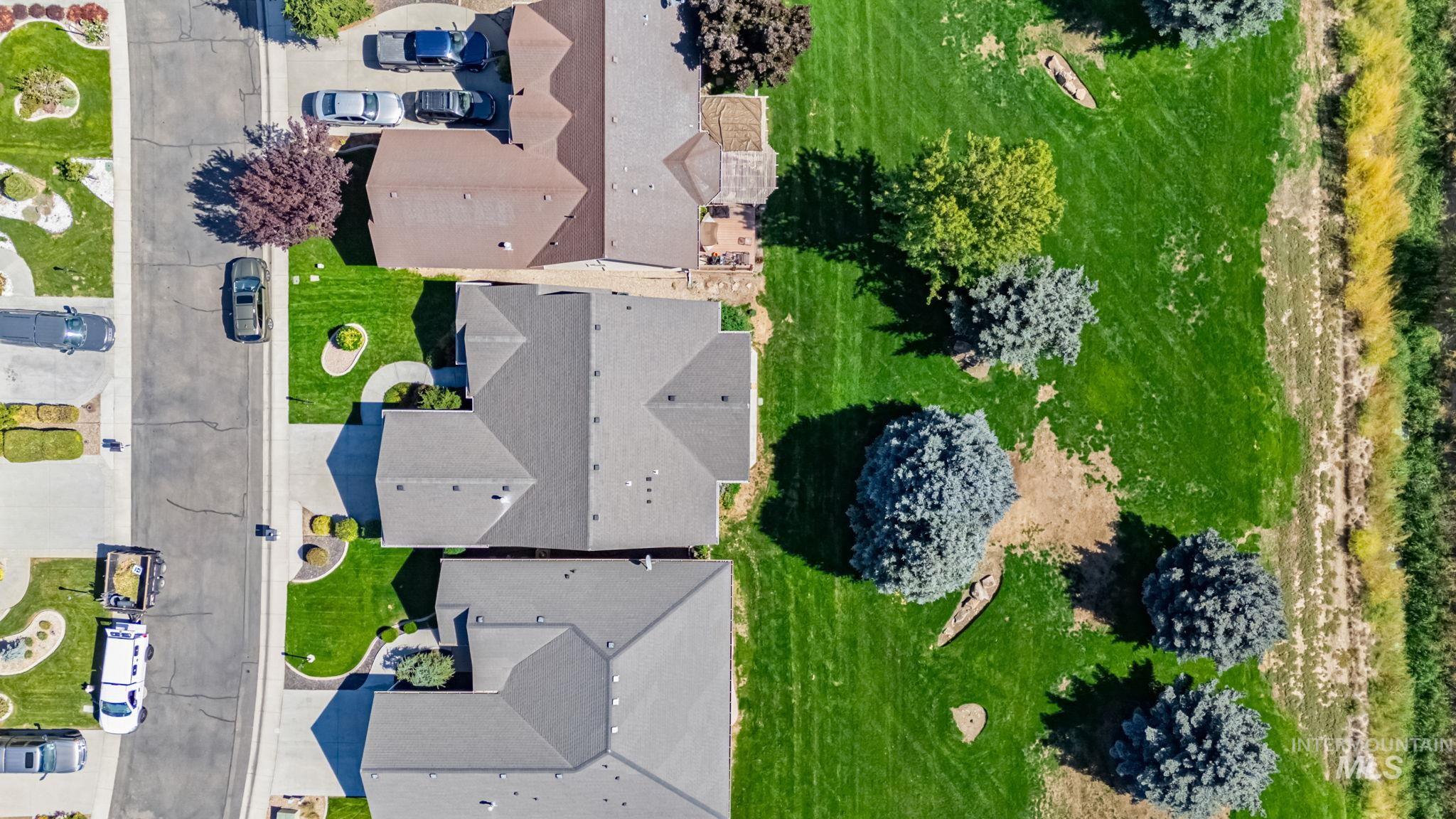 6899 E Greens Drive, Nampa, Idaho 83687-9427, 3 Bedrooms, 2 Bathrooms, Residential For Sale, Price $415,000, 98961841
