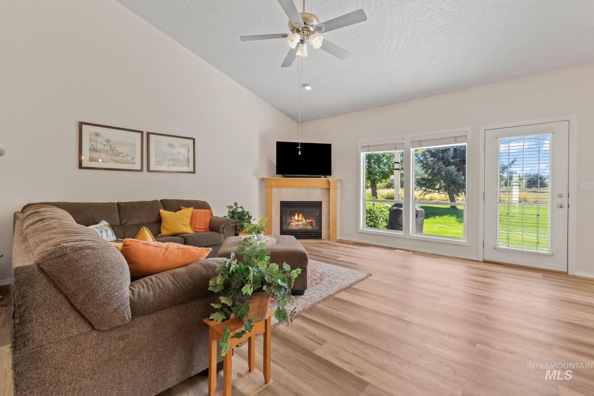 6899 E Greens Drive, Nampa, Idaho 83687-9427, 3 Bedrooms, 2 Bathrooms, Residential For Sale, Price $415,000, 98961841