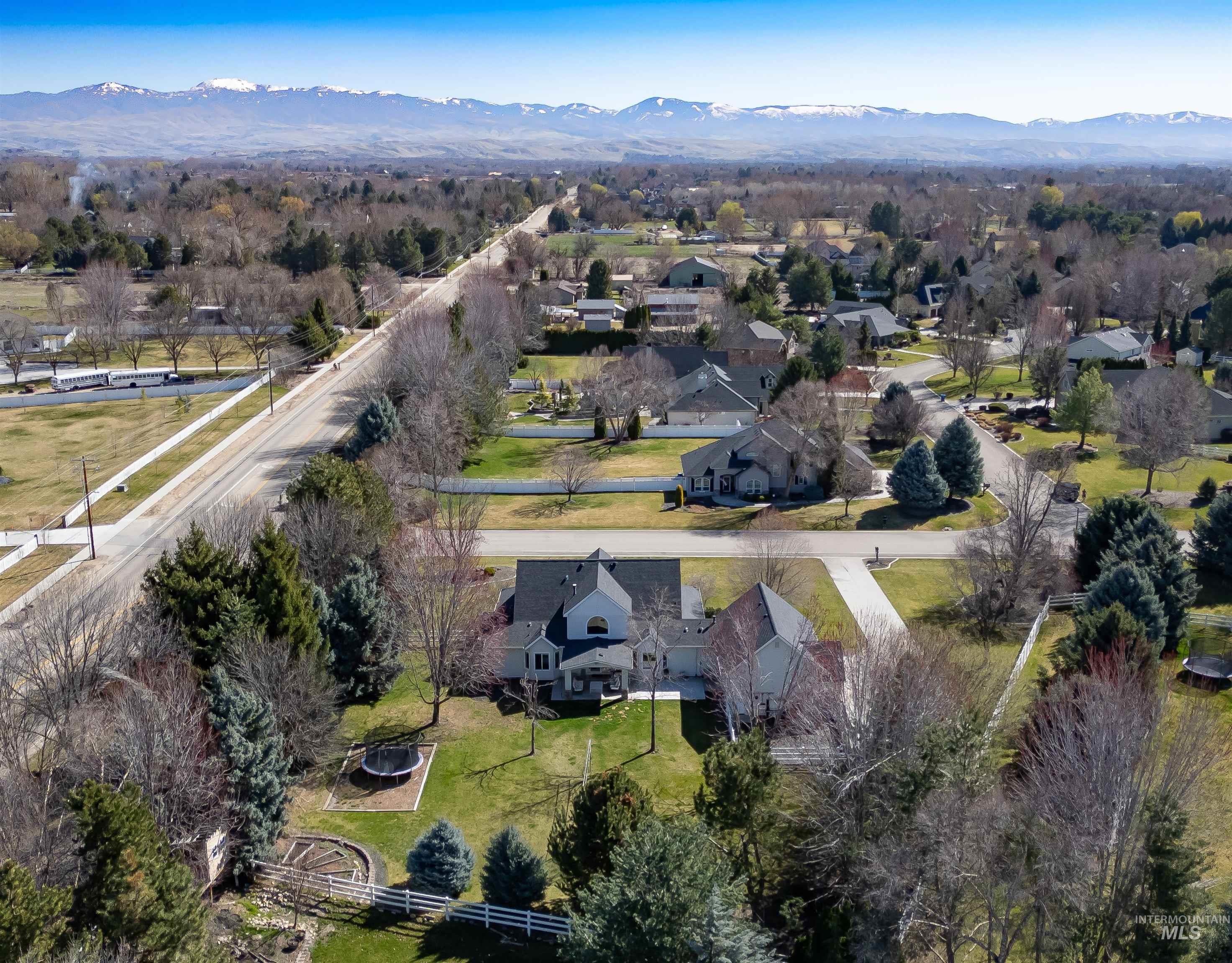 1197 N Cove Colony Way, Eagle, Idaho 83616, 4 Bedrooms, 3.5 Bathrooms, Residential For Sale, Price $1,199,000, 98961850