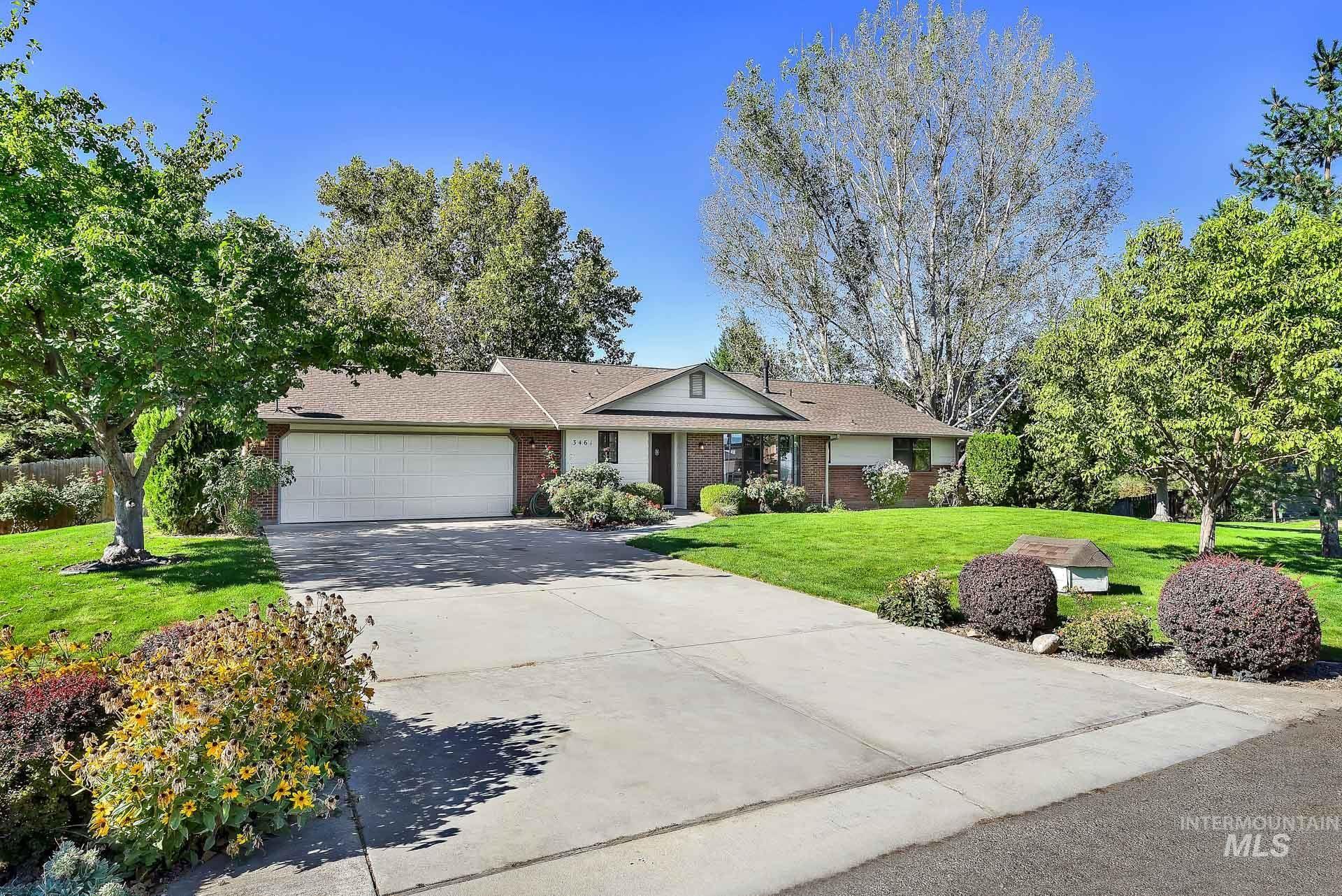 3461 W Davis, Meridian, Idaho 83642, 3 Bedrooms, 2.5 Bathrooms, Residential For Sale, Price $665,000, 98961851