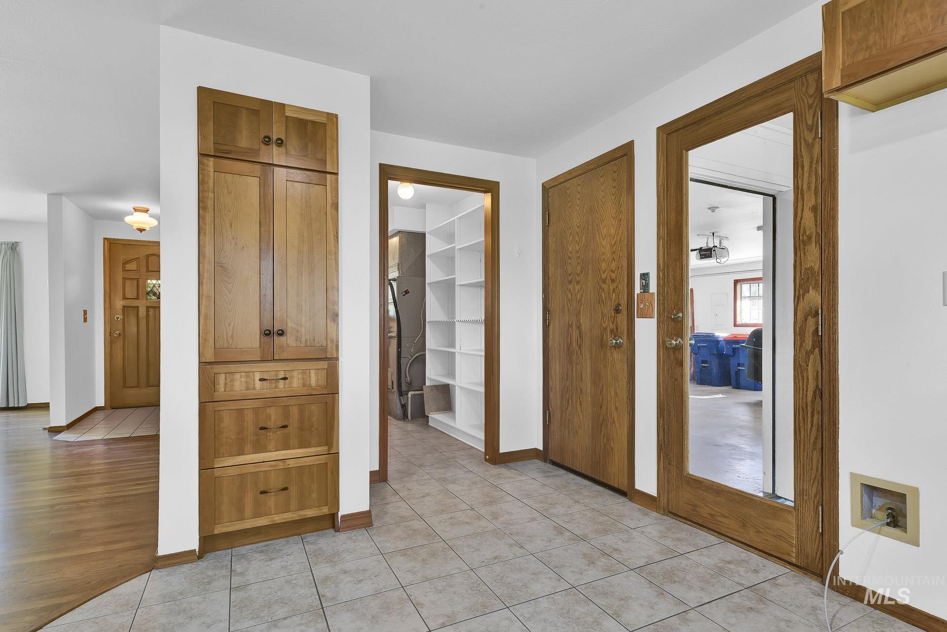 3461 W Davis, Meridian, Idaho 83642, 3 Bedrooms, 2.5 Bathrooms, Residential For Sale, Price $665,000, 98961851