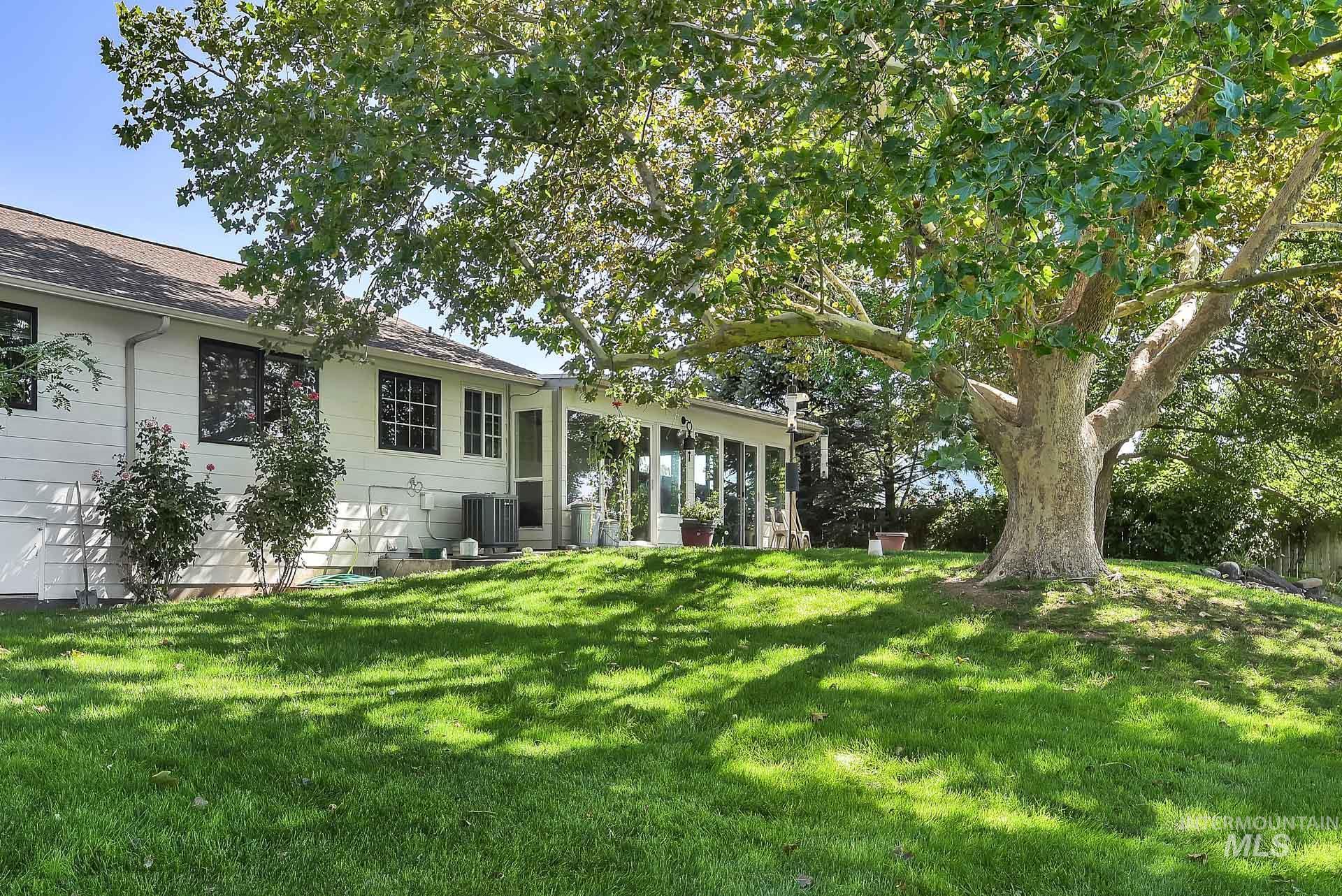 3461 W Davis, Meridian, Idaho 83642, 3 Bedrooms, 2.5 Bathrooms, Residential For Sale, Price $665,000, 98961851