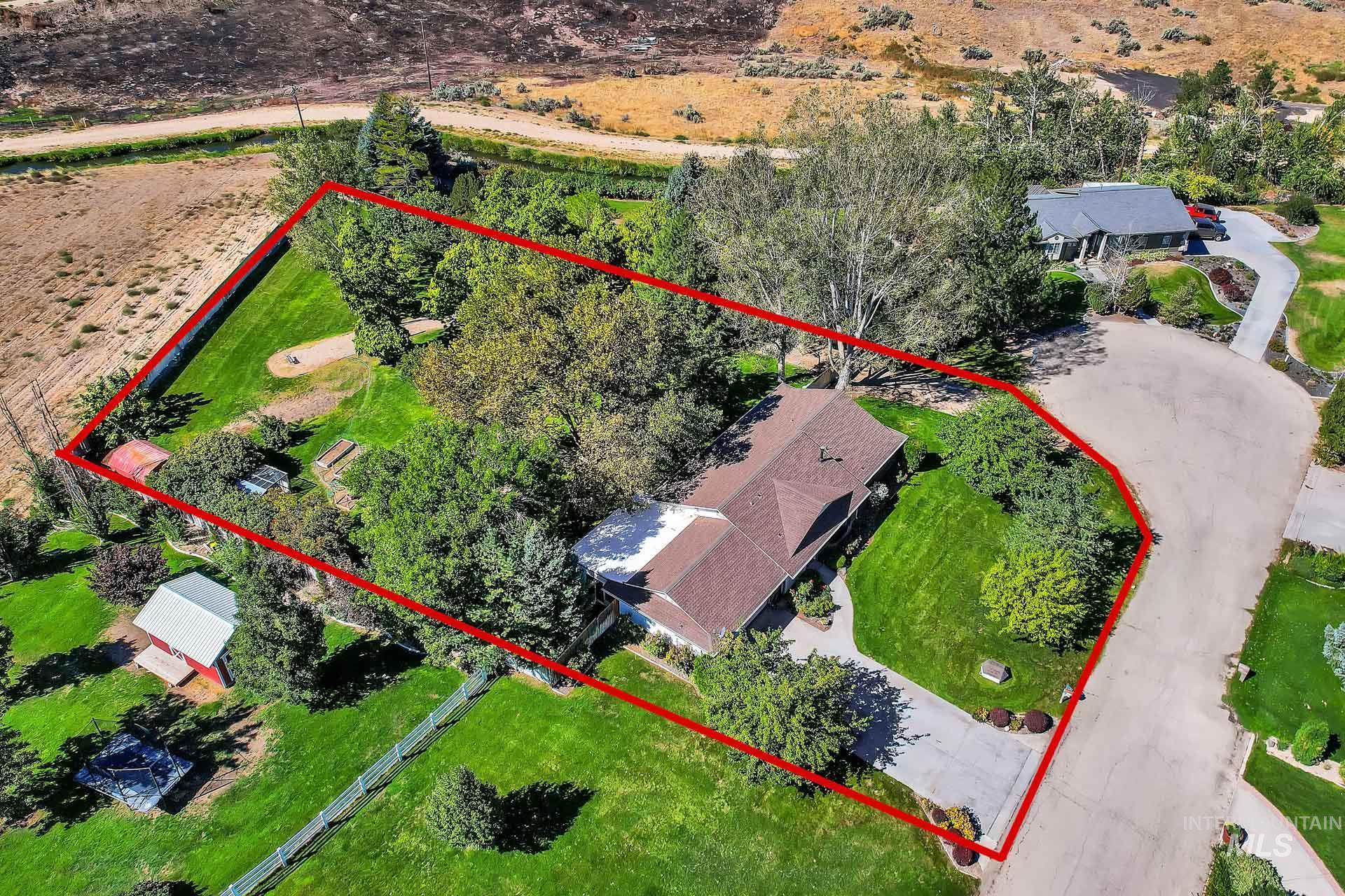 3461 W Davis, Meridian, Idaho 83642, 3 Bedrooms, 2.5 Bathrooms, Residential For Sale, Price $665,000, 98961851