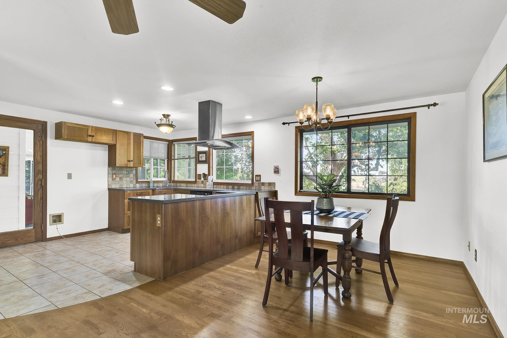3461 W Davis, Meridian, Idaho 83642, 3 Bedrooms, 2.5 Bathrooms, Residential For Sale, Price $665,000, 98961851