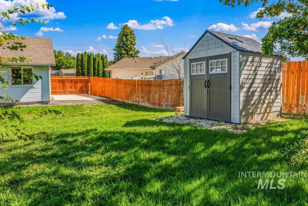 713 S Winthrop Way, Boise, Idaho 83709, 4 Bedrooms, 2.5 Bathrooms, Residential For Sale, Price $478,000, 98961852