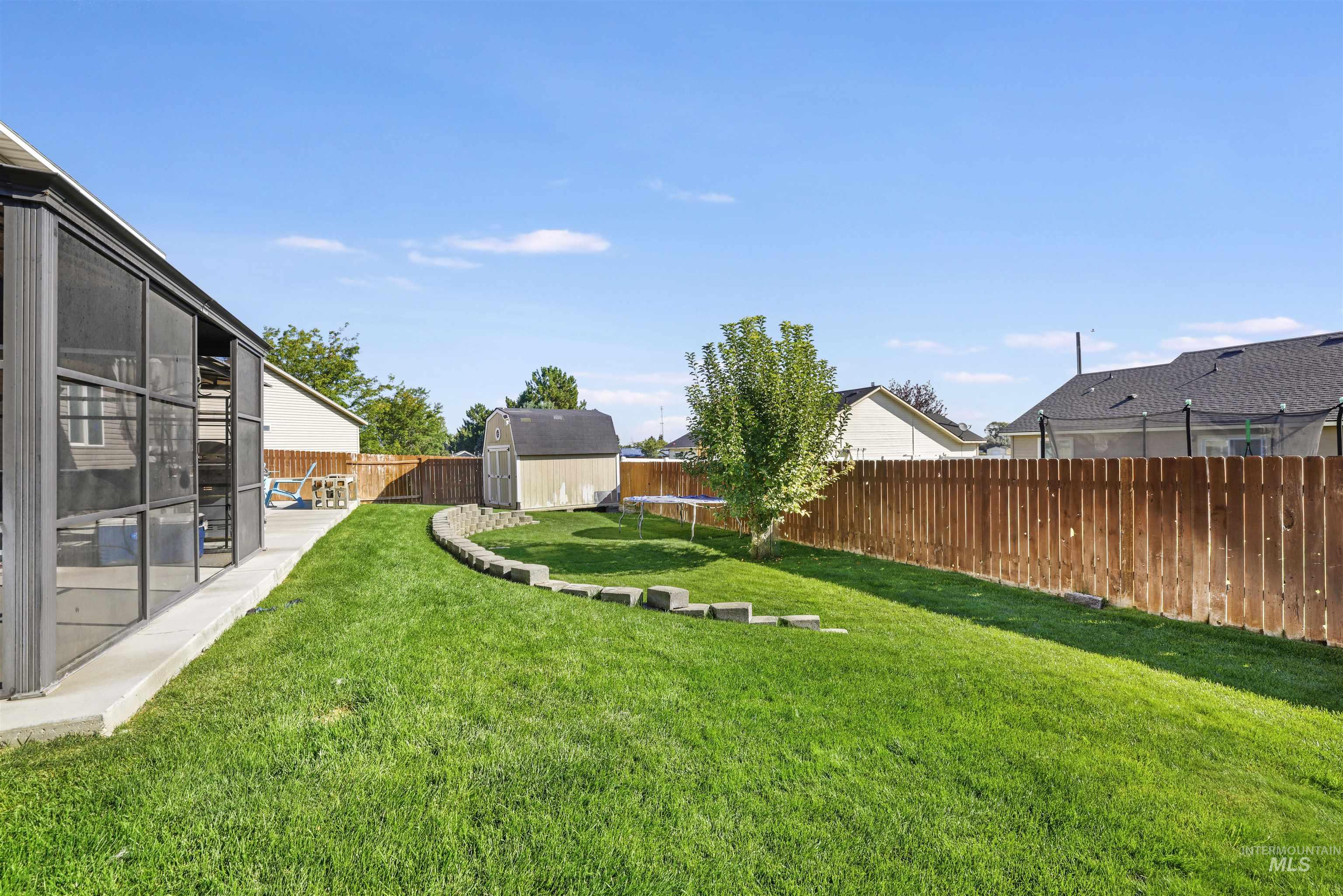577 Hunter Ave, Twin Falls, Idaho 83301, 4 Bedrooms, 2.5 Bathrooms, Residential For Sale, Price $380,000, 98961856