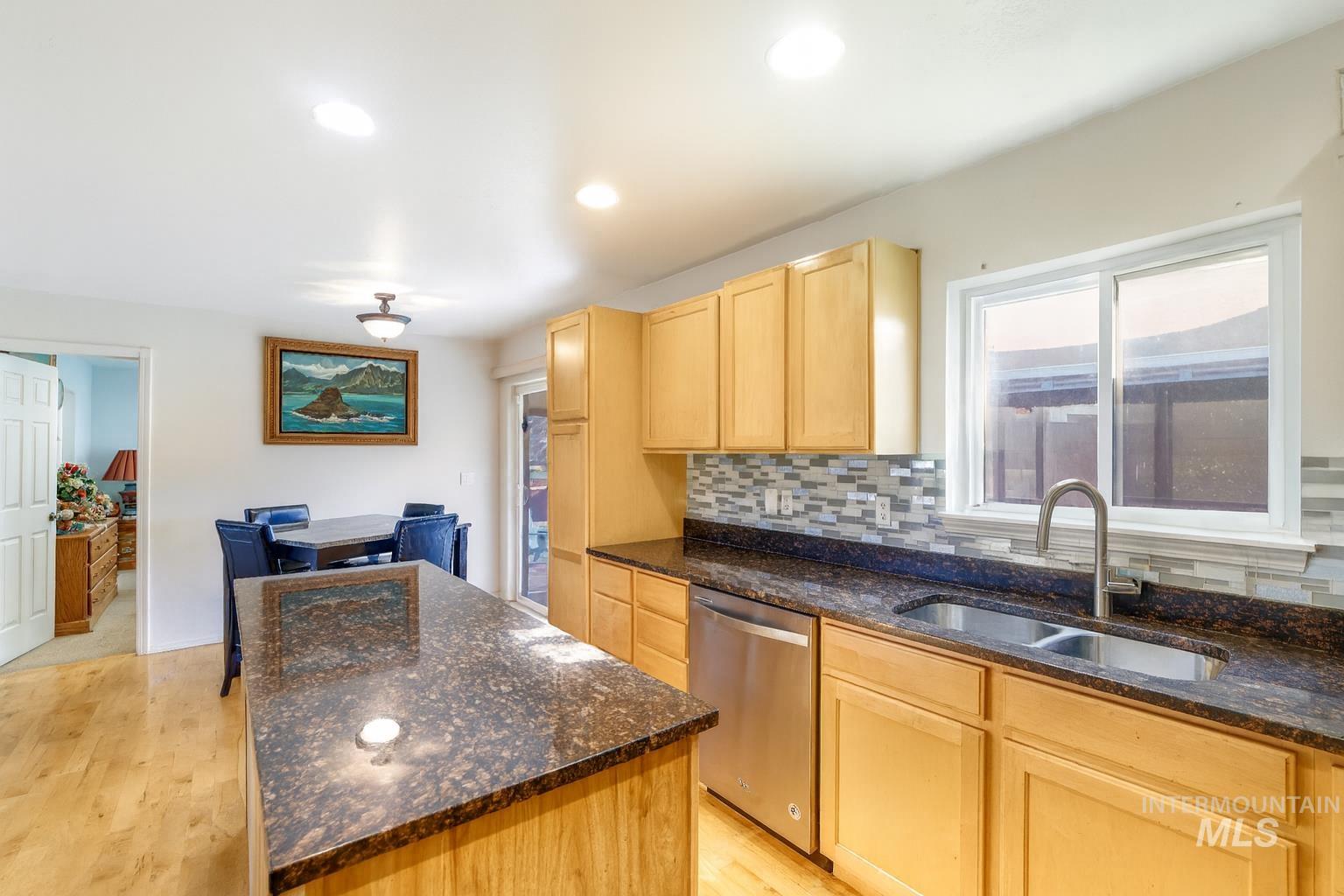 577 Hunter Ave, Twin Falls, Idaho 83301, 4 Bedrooms, 2.5 Bathrooms, Residential For Sale, Price $380,000, 98961856
