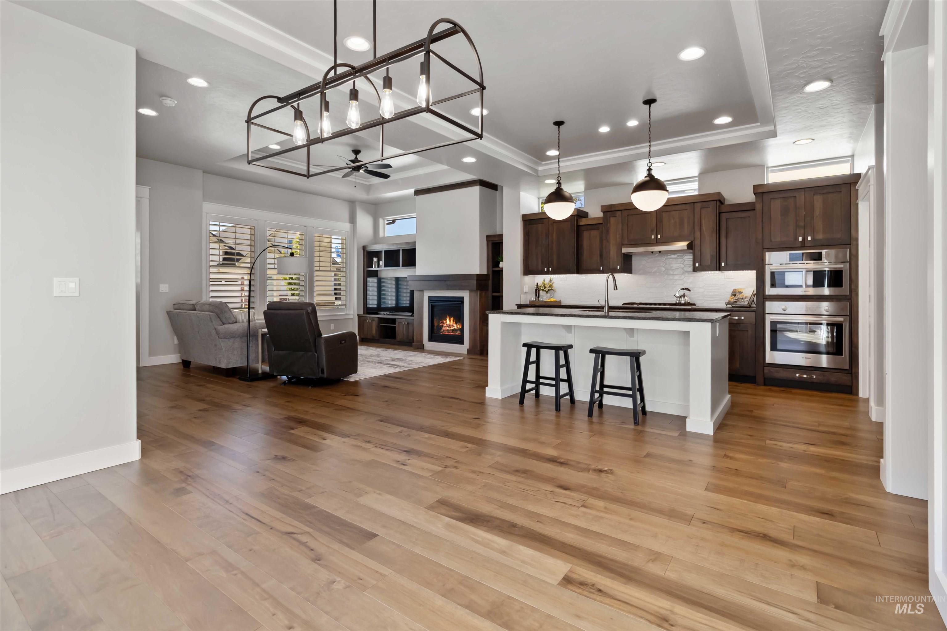 3918 W Sunny Cove Ln., Meridian, Idaho 83646, 2 Bedrooms, 2 Bathrooms, Residential For Sale, Price $539,900, 98961872