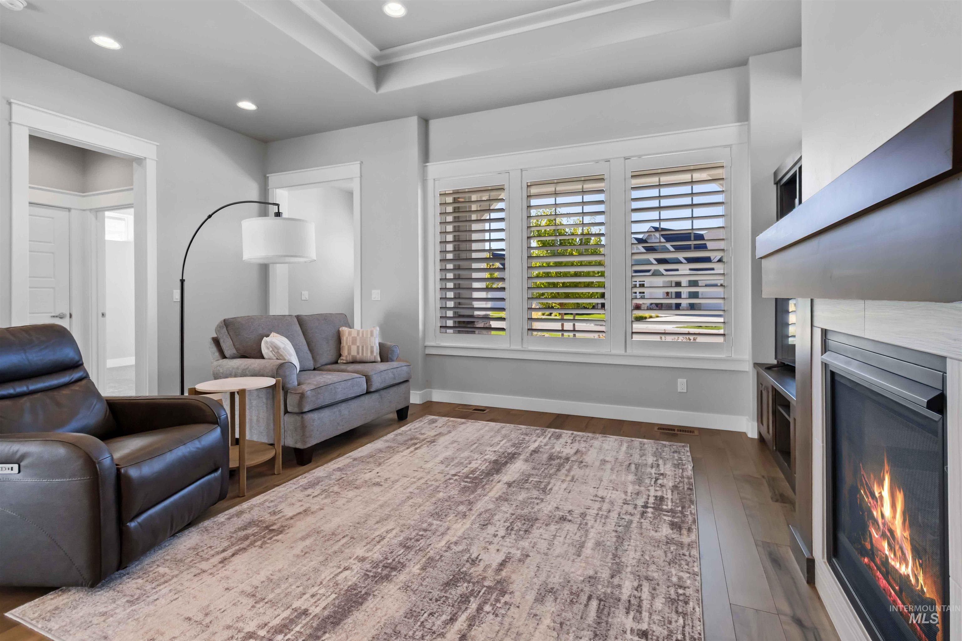 3918 W Sunny Cove Ln., Meridian, Idaho 83646, 2 Bedrooms, 2 Bathrooms, Residential For Sale, Price $539,900, 98961872