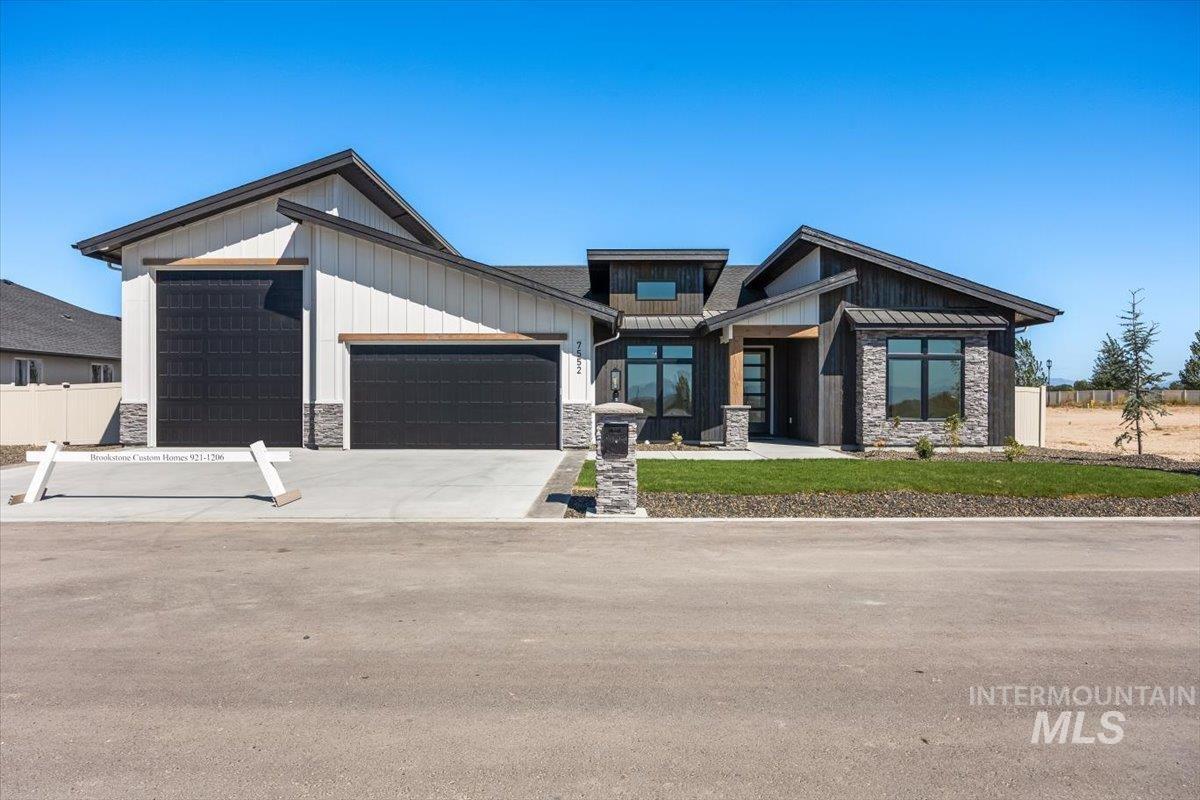 7552 E Newcastle Dr, Nampa, Idaho 83687, 3 Bedrooms, 2.5 Bathrooms, Residential For Sale, Price $834,900, 98961878