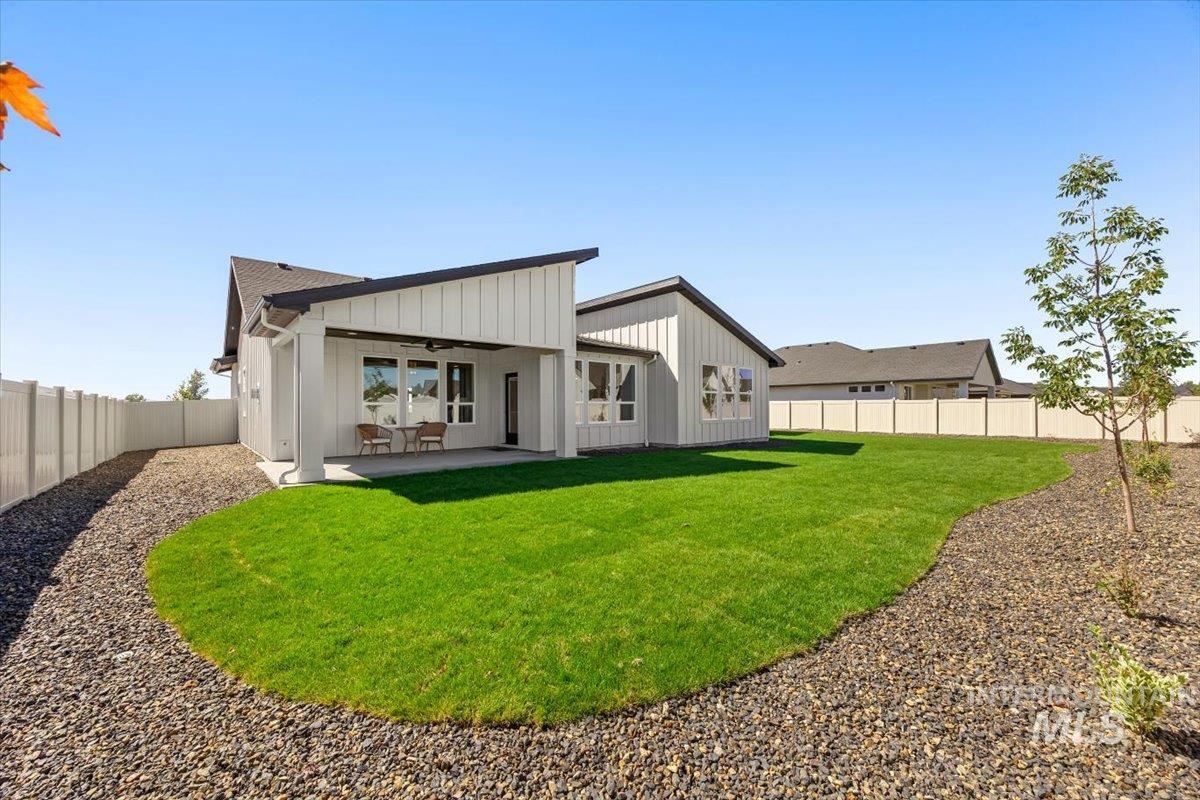 7552 E Newcastle Dr, Nampa, Idaho 83687, 3 Bedrooms, 2.5 Bathrooms, Residential For Sale, Price $834,900, 98961878