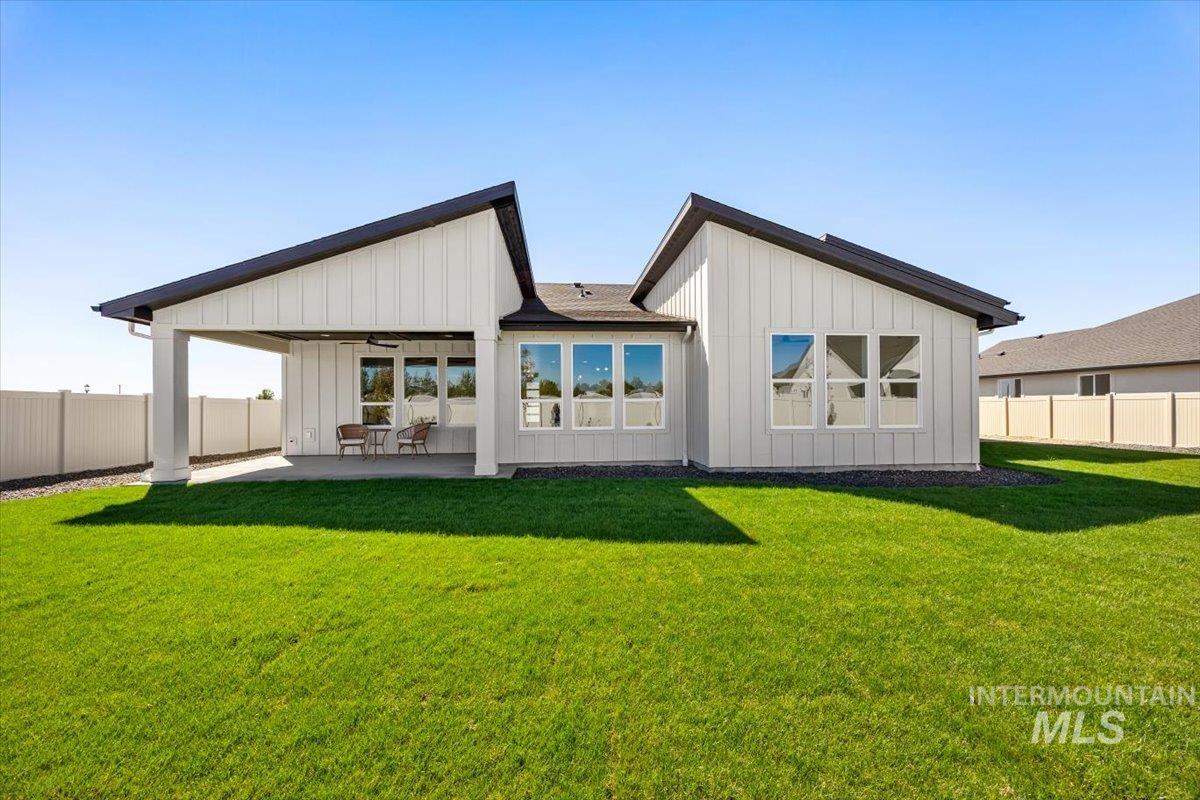 7552 E Newcastle Dr, Nampa, Idaho 83687, 3 Bedrooms, 2.5 Bathrooms, Residential For Sale, Price $834,900, 98961878