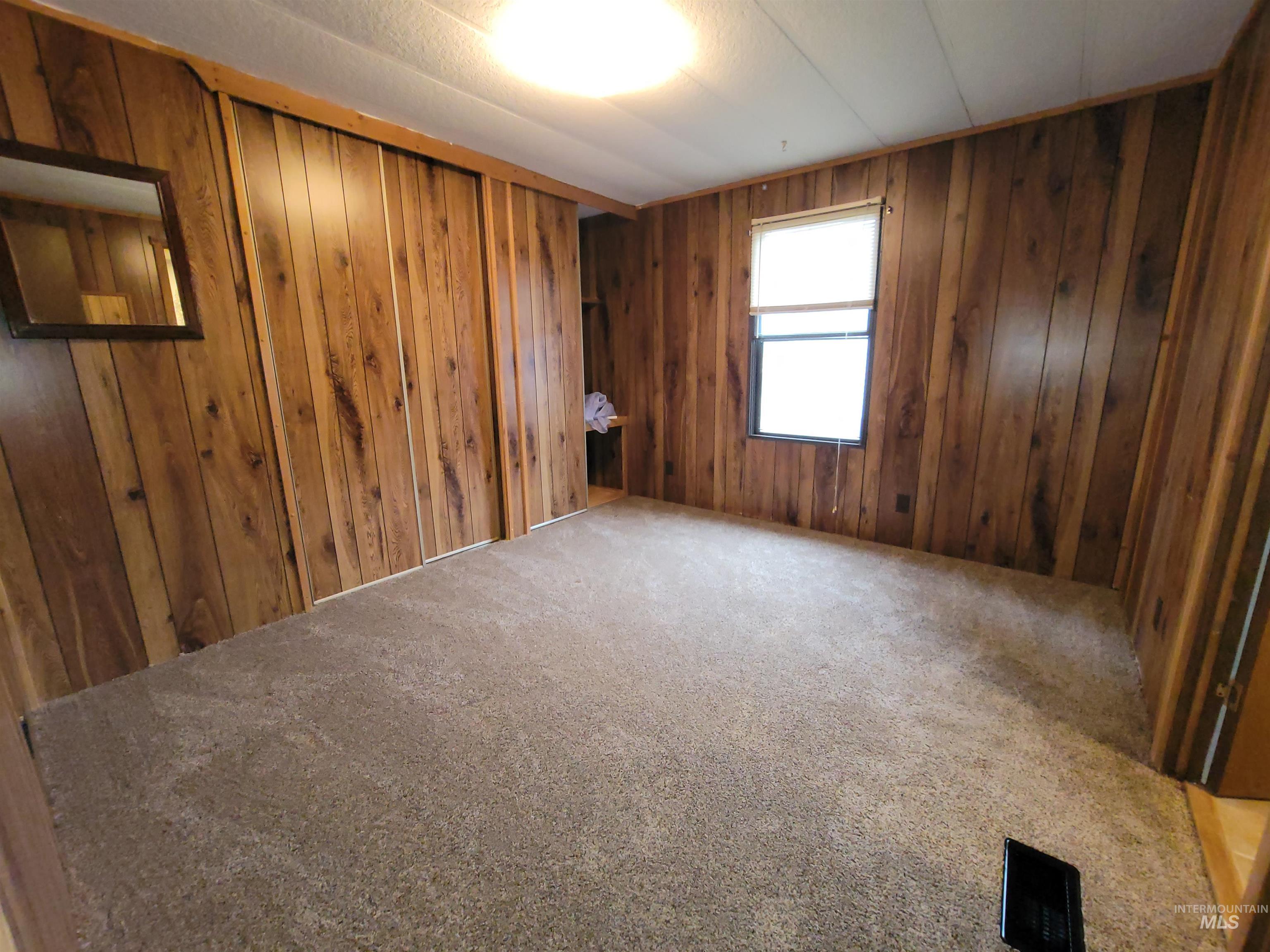 405 N 2nd St. W, Weippe, Idaho 83553, 4 Bedrooms, 2 Bathrooms, Residential For Sale, Price $230,000, 98961884